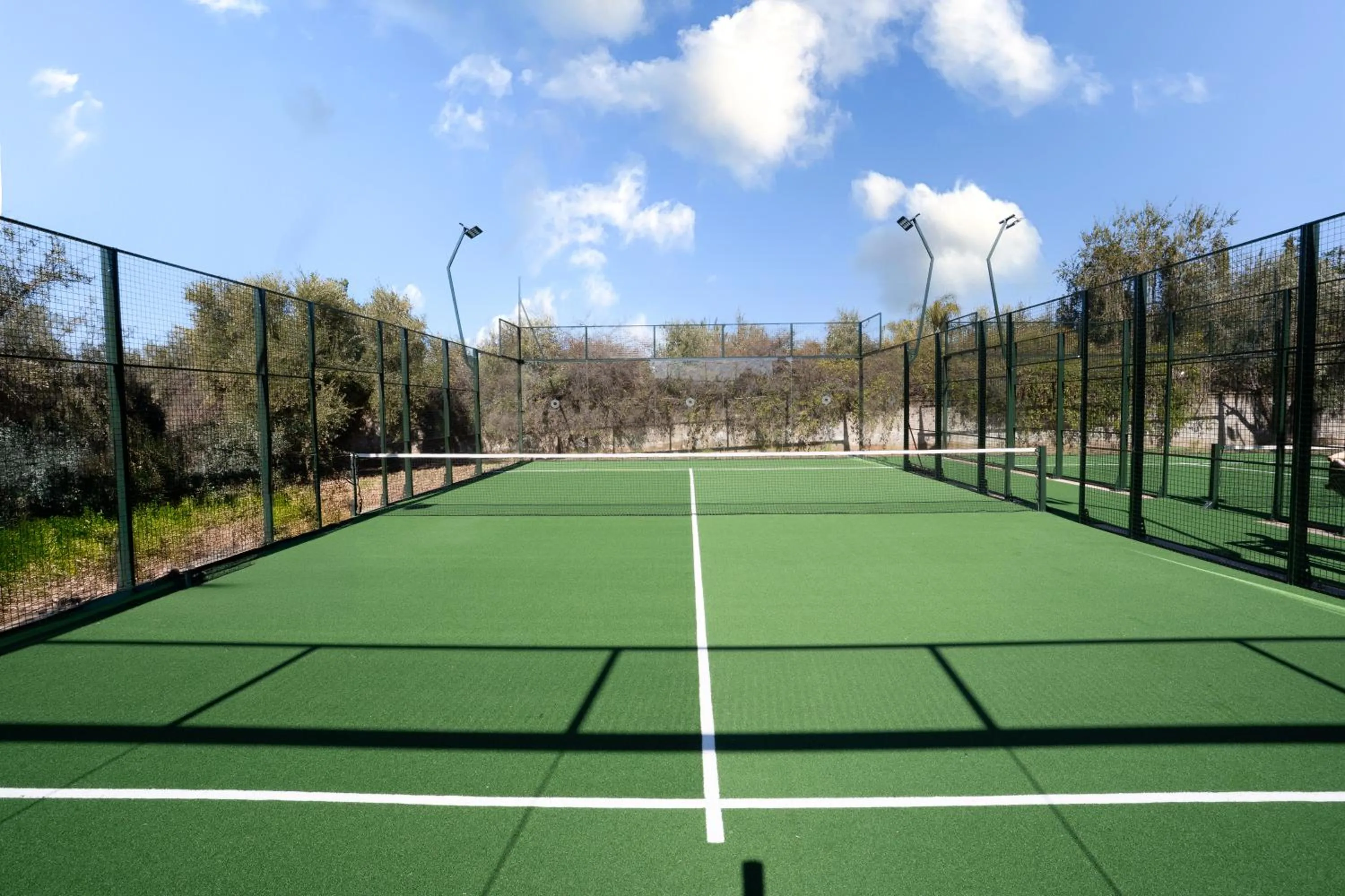 Tennis court in Palais les sources de l'atlas, Padel & spa