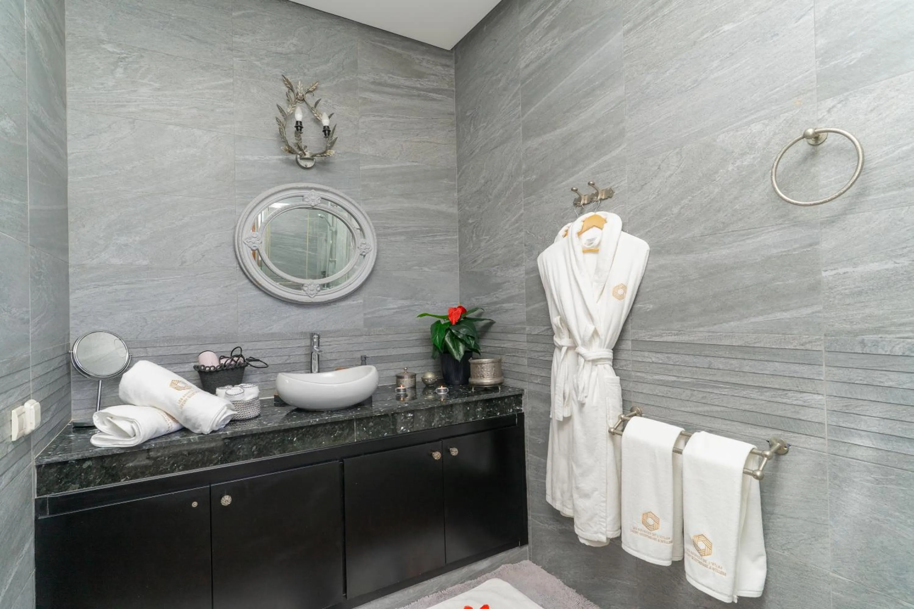 Property logo or sign in Palais les sources de l'atlas, Padel & spa