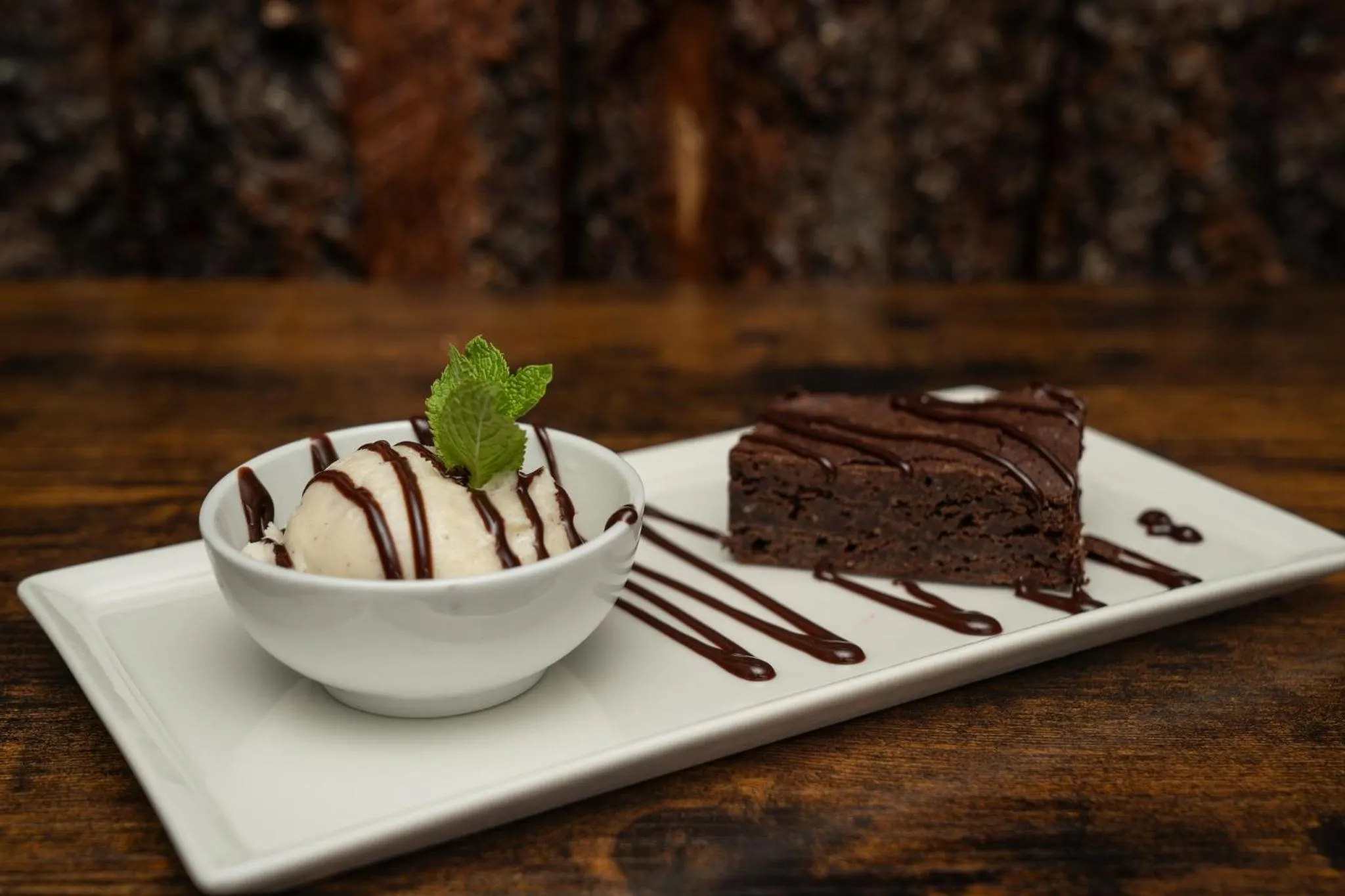 Restaurant/places to eat in Hotel Breiddalsvik