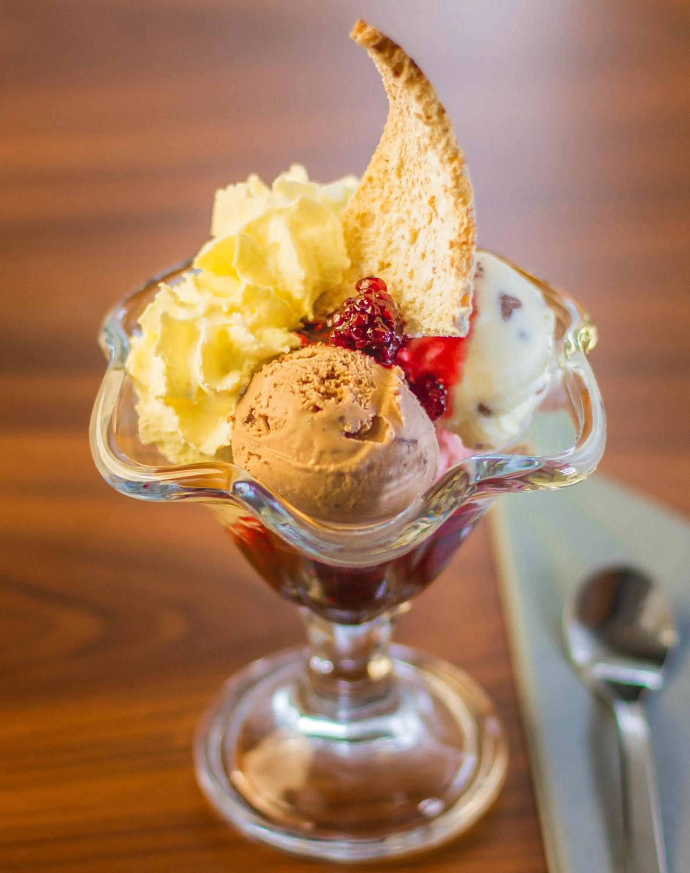 Restaurant/places to eat in Hotel Breiddalsvik