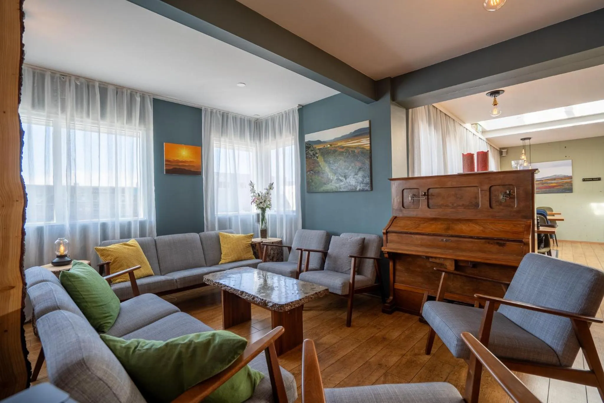 Lounge or bar in Hotel Breiddalsvik
