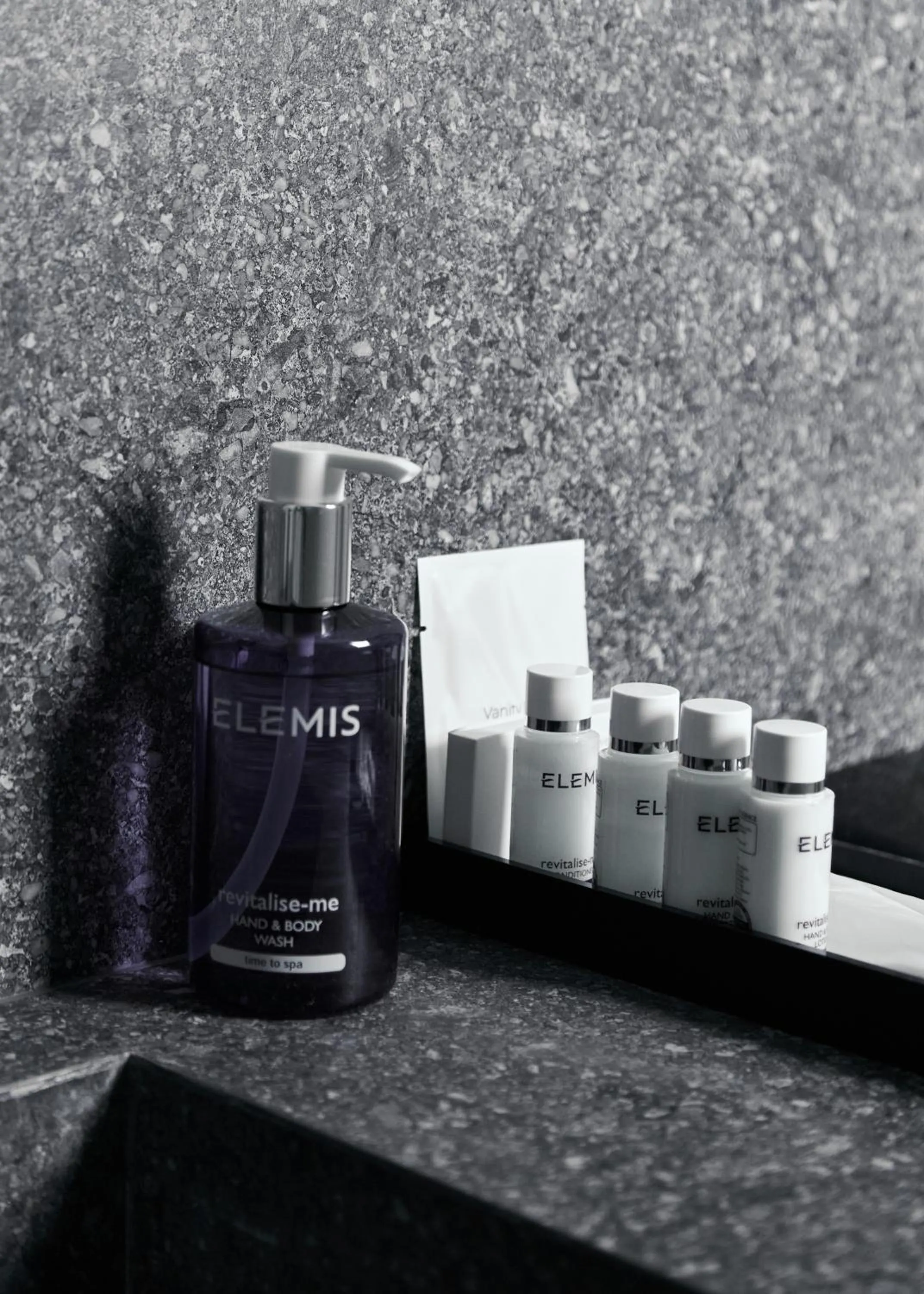 Bathroom in Alinea Primo Historic Center