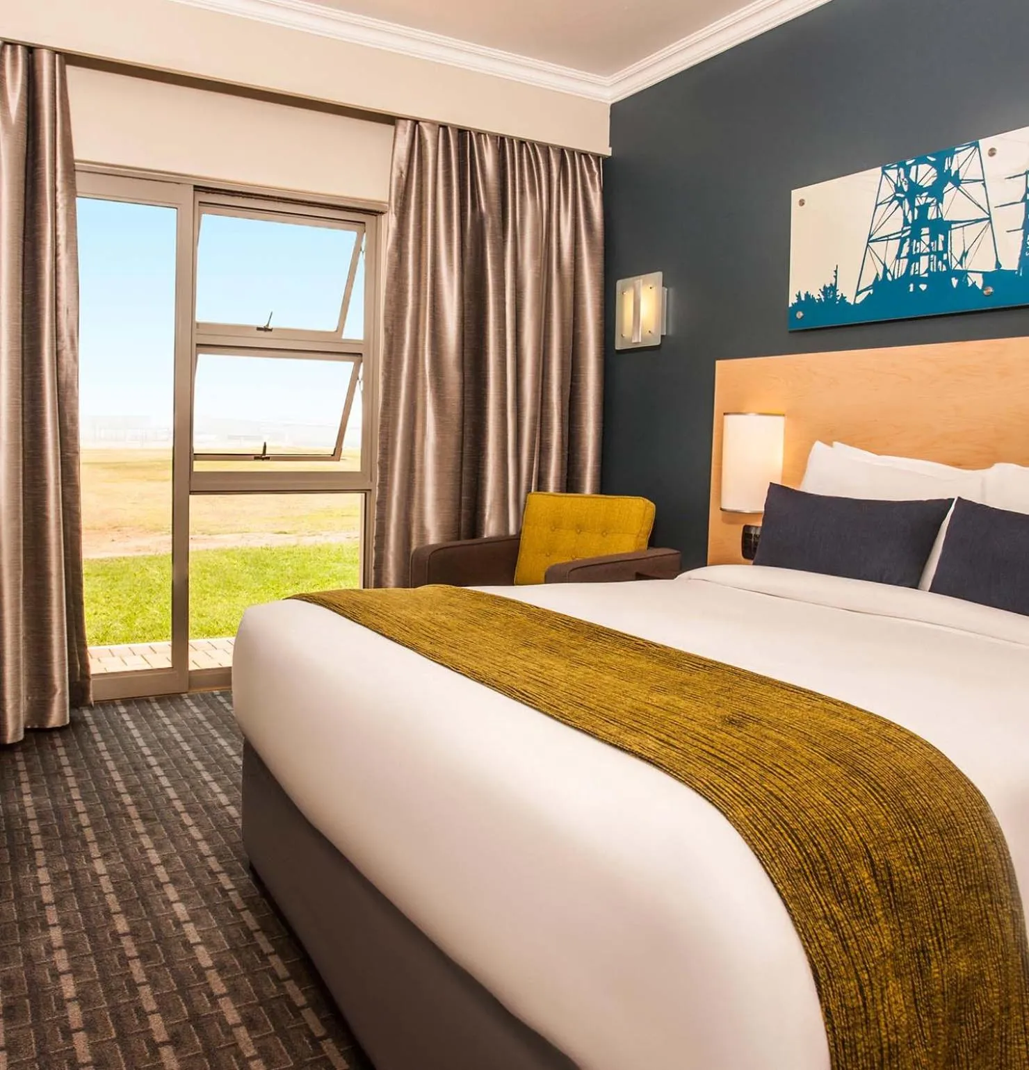 Bed in Blackrock Hotel