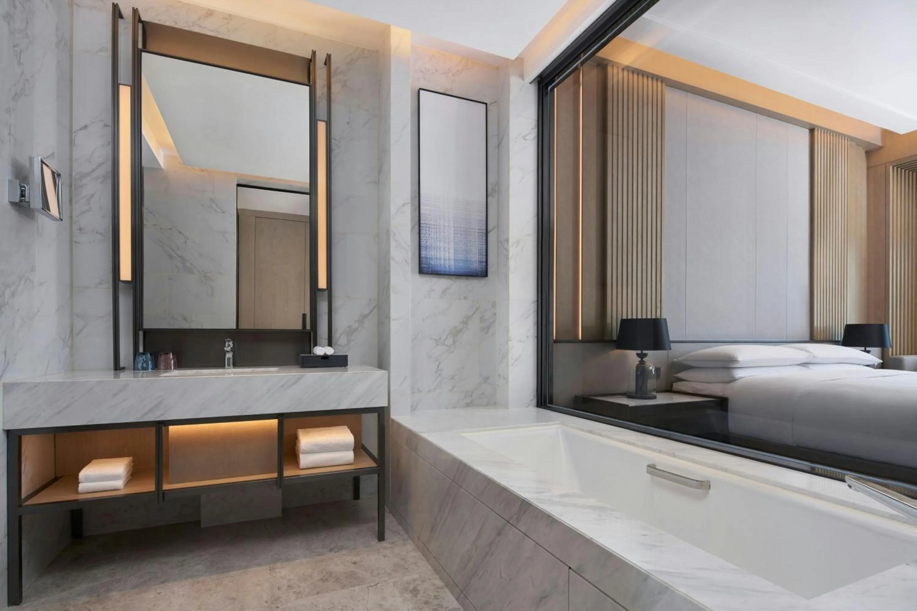 Bathroom, Bed in Courtyard by Marriott Foshan
