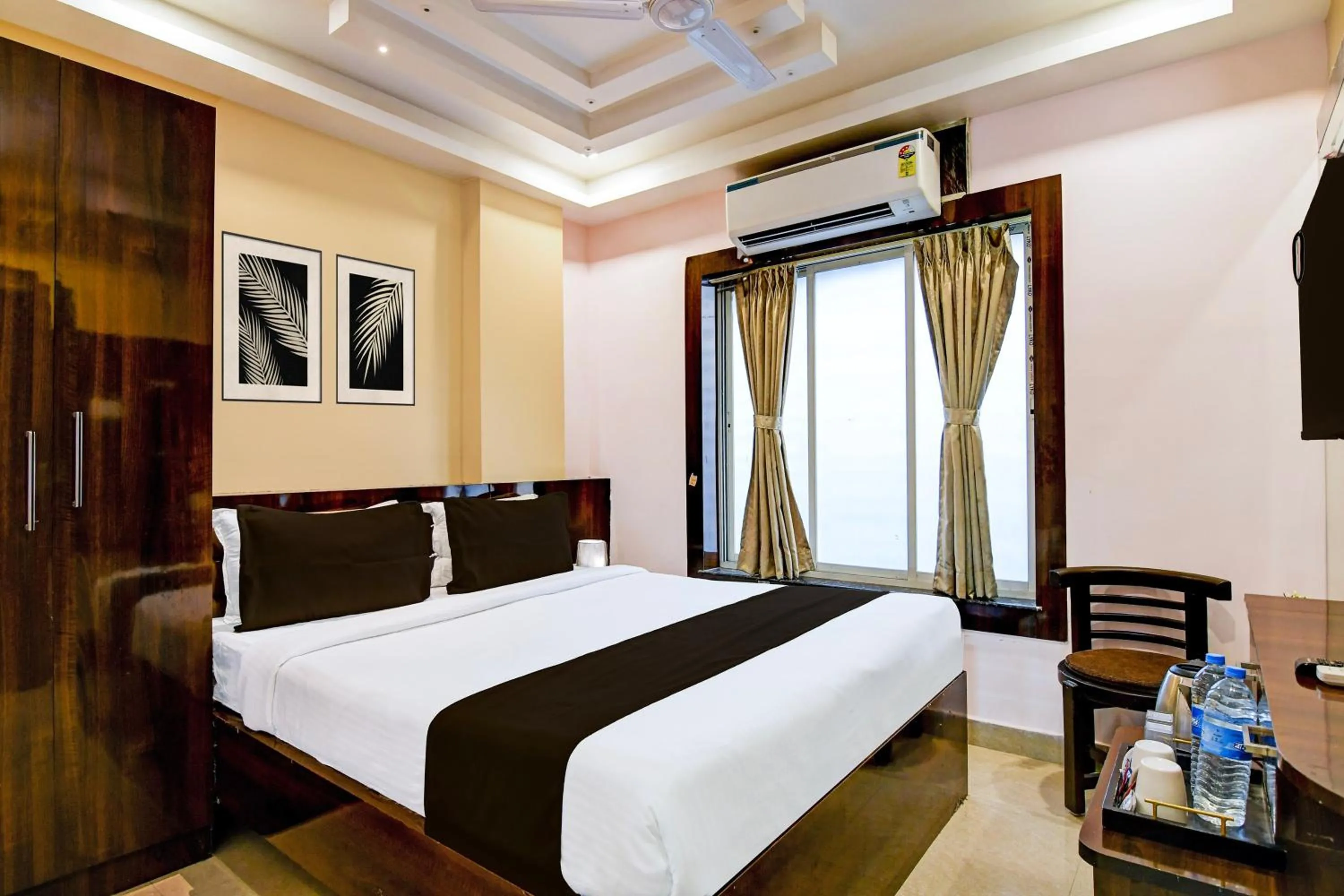 Bedroom, Bed in Super Collection O New Town DD Block