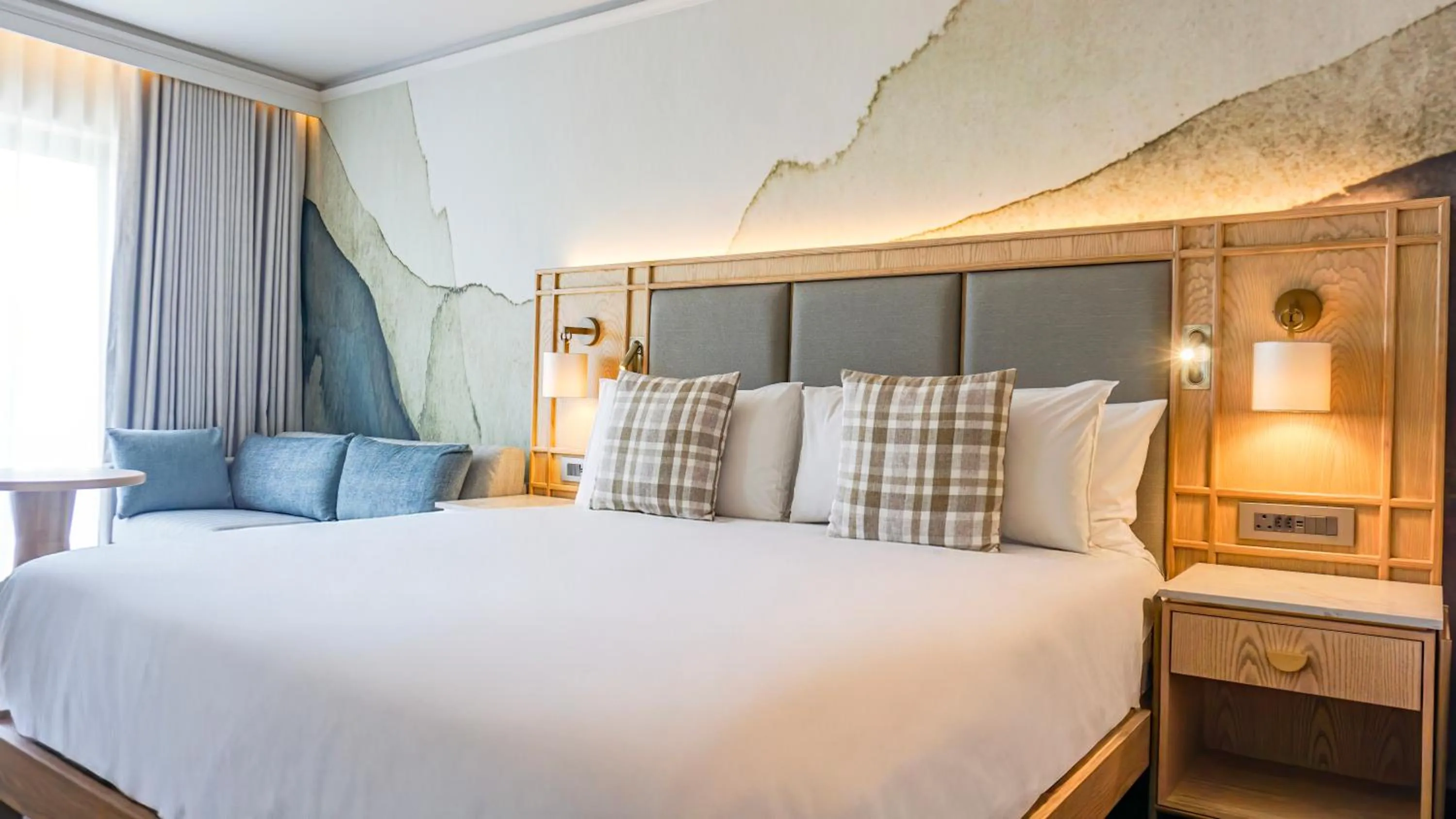 Bedroom, Bed in The Caledon Hotel and Spa