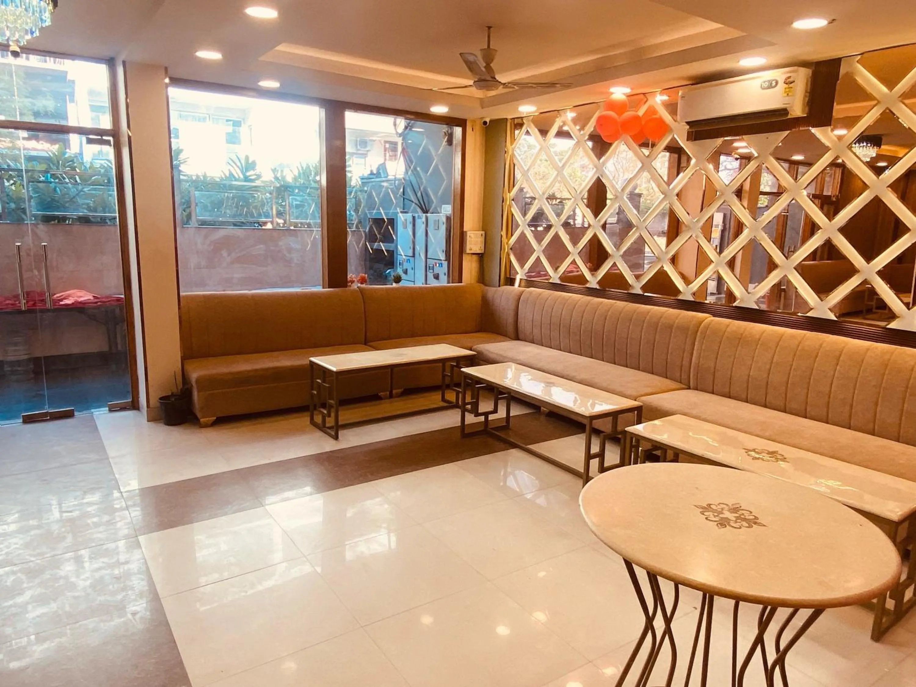 Banquet/Function facilities in HOTEL O THE VIRAAT