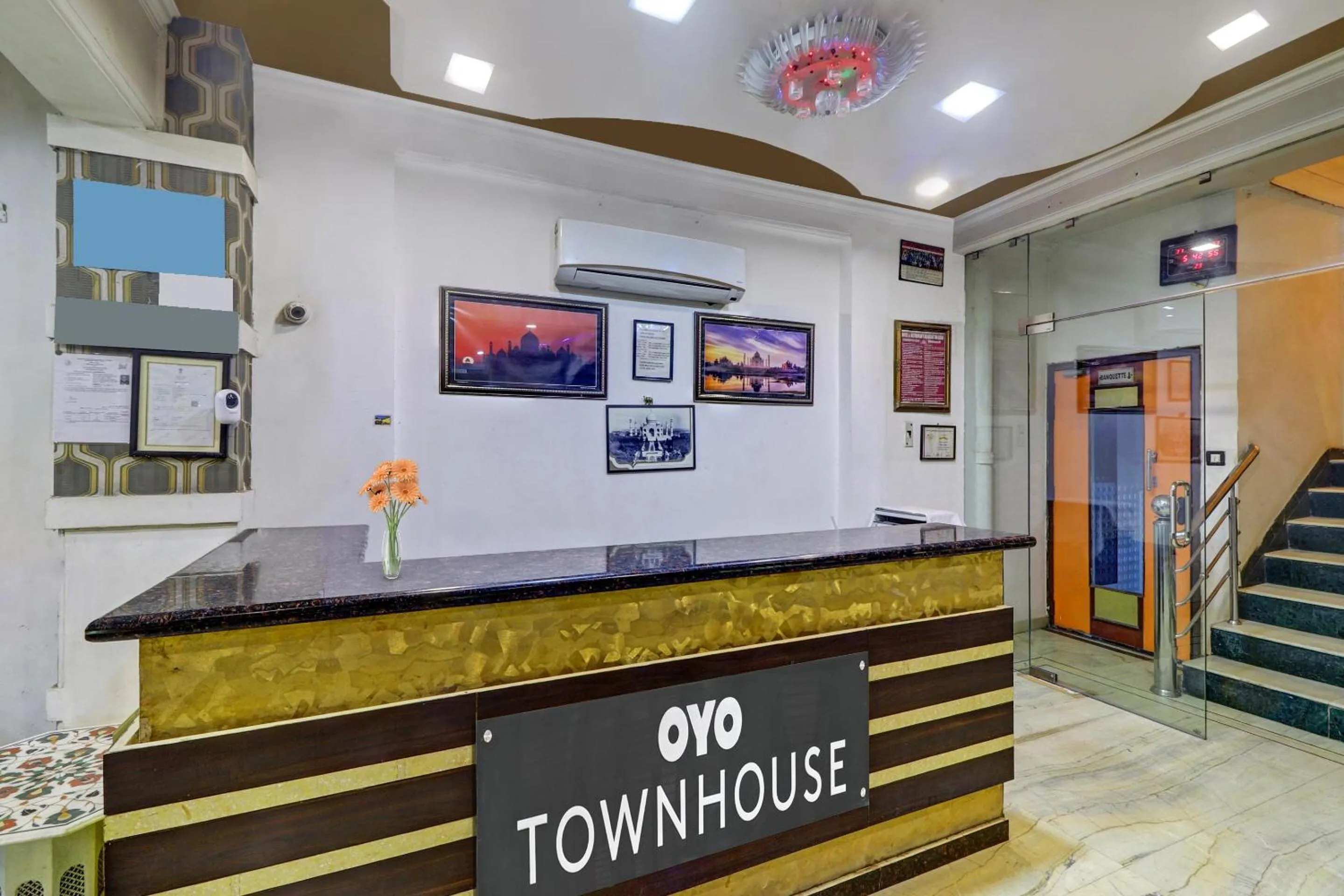 Lobby or reception in Hotel O ASA AGRA