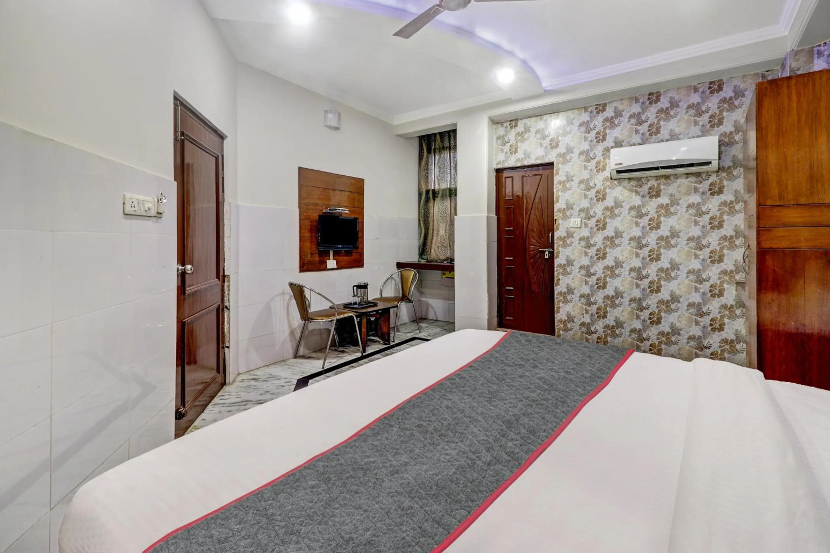 Bedroom in Hotel O ASA AGRA