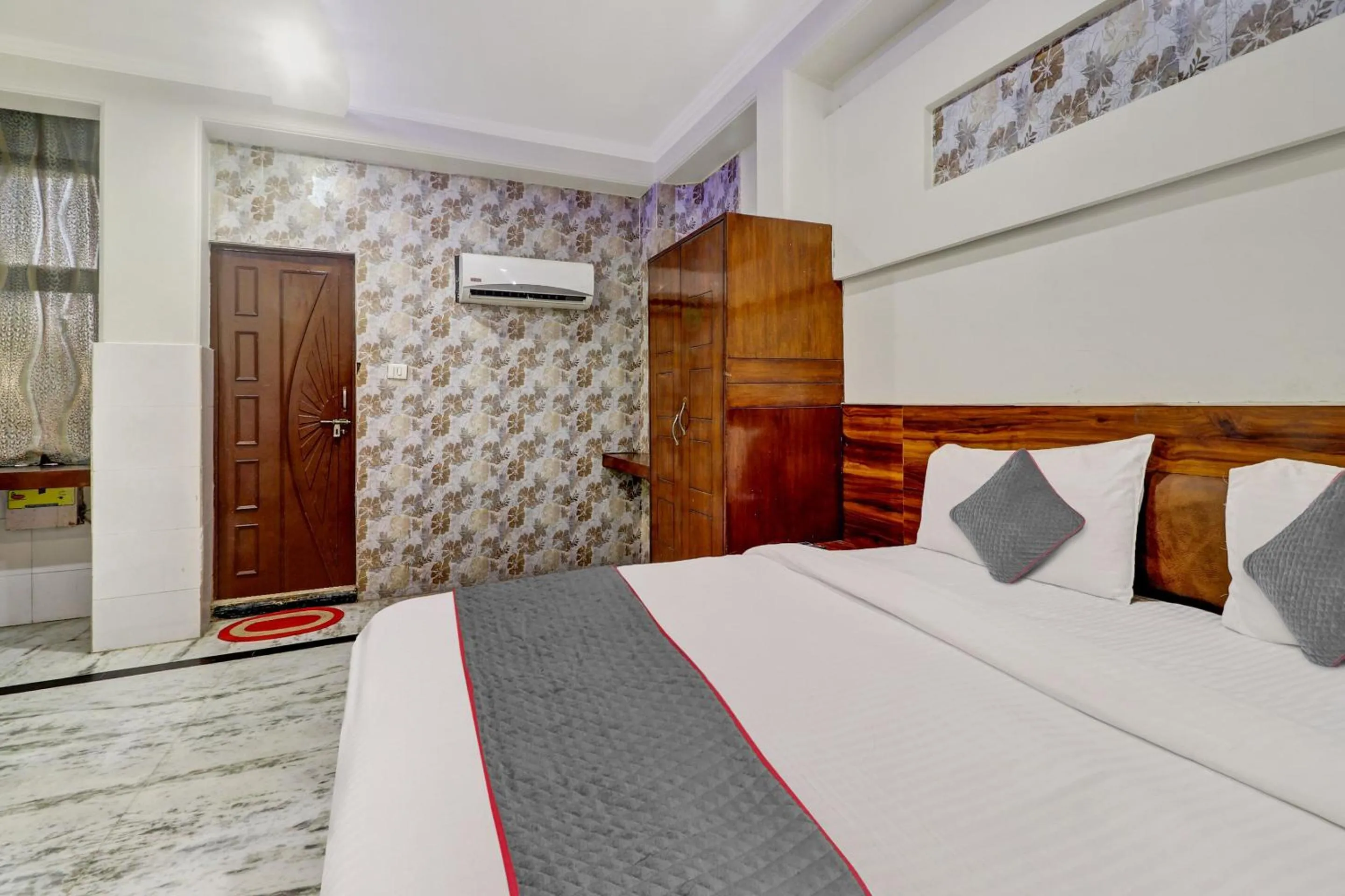 Bedroom in Hotel O ASA AGRA