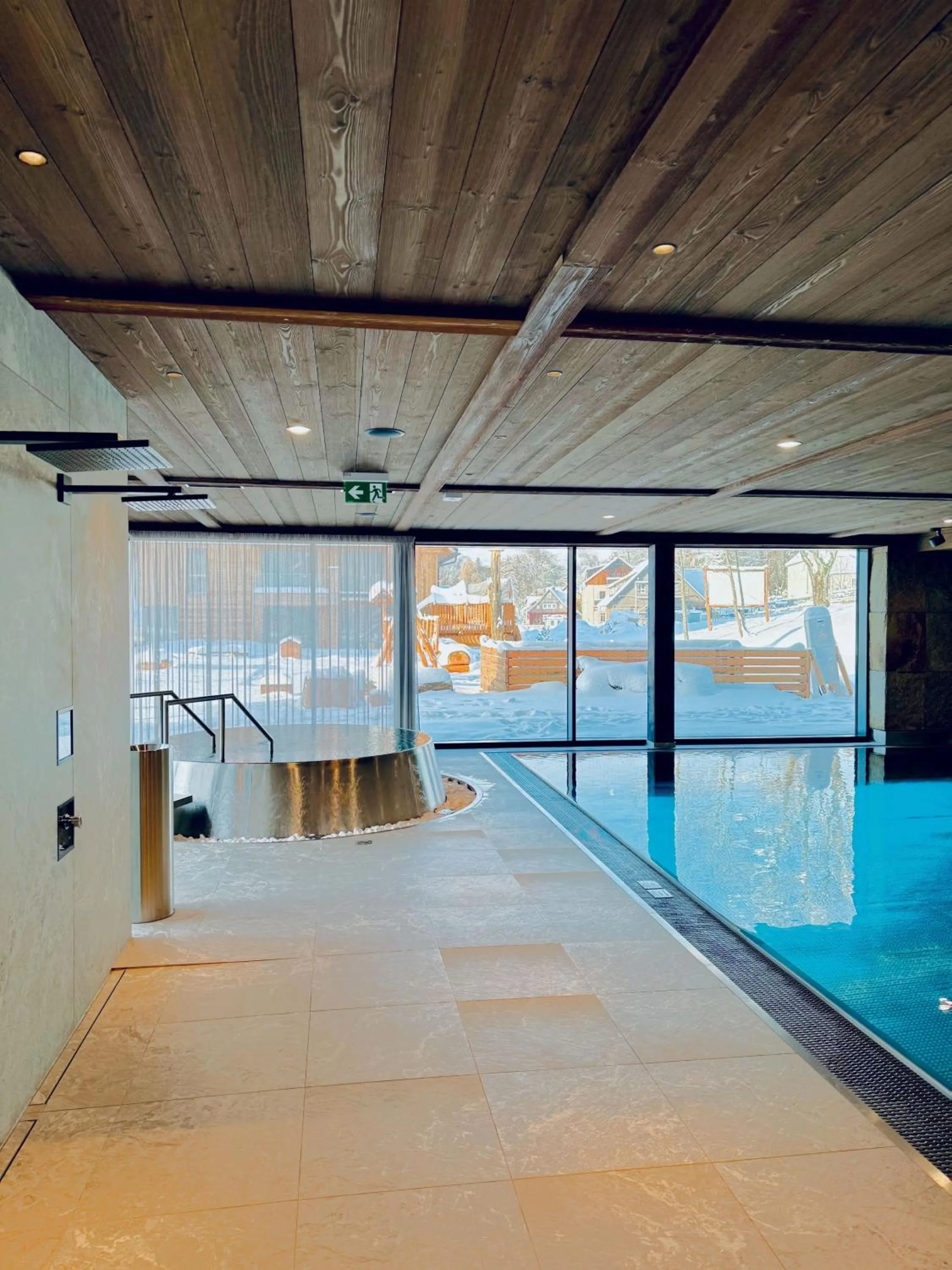 Winter in Aldrov Resort