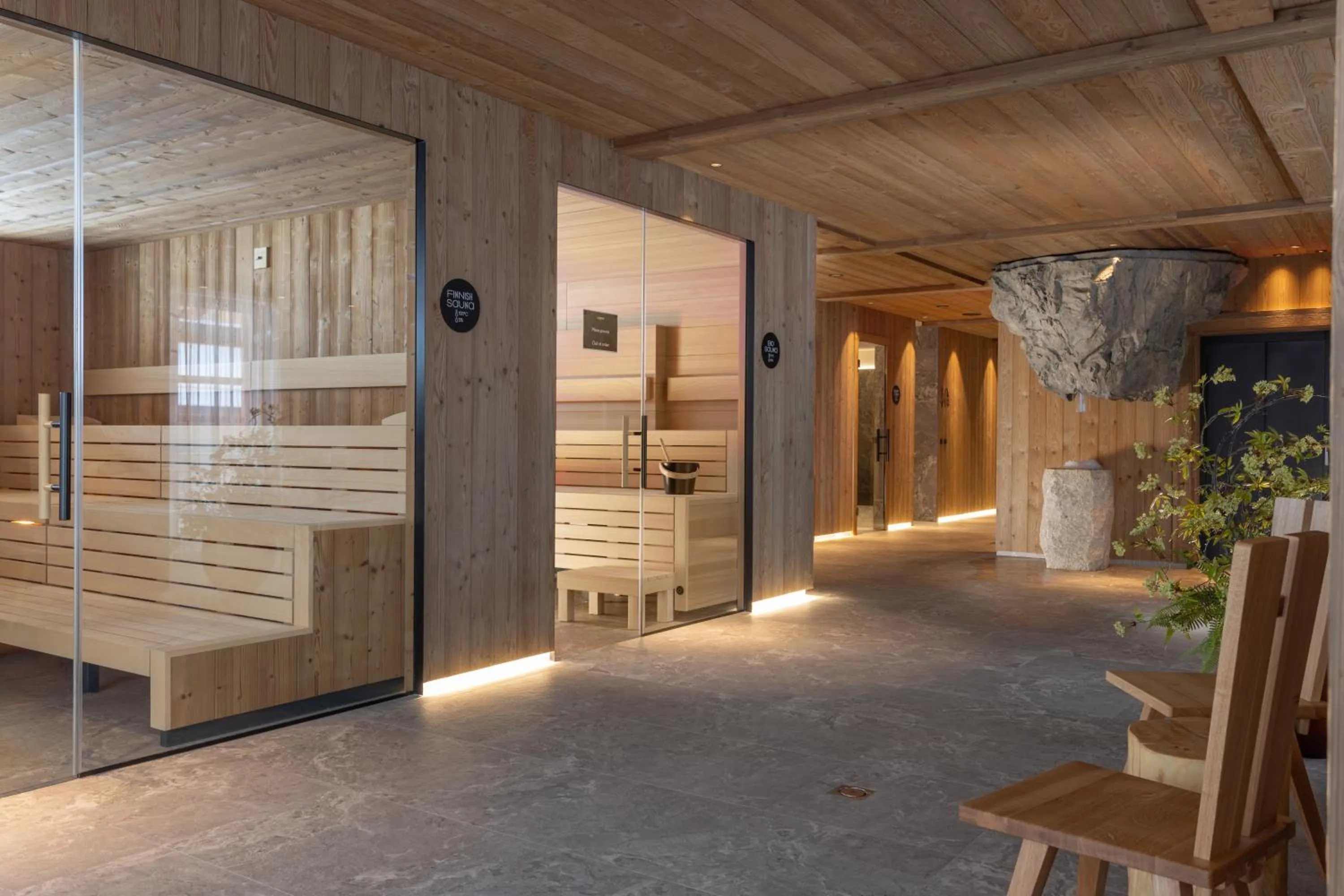 Sauna in Aldrov Resort