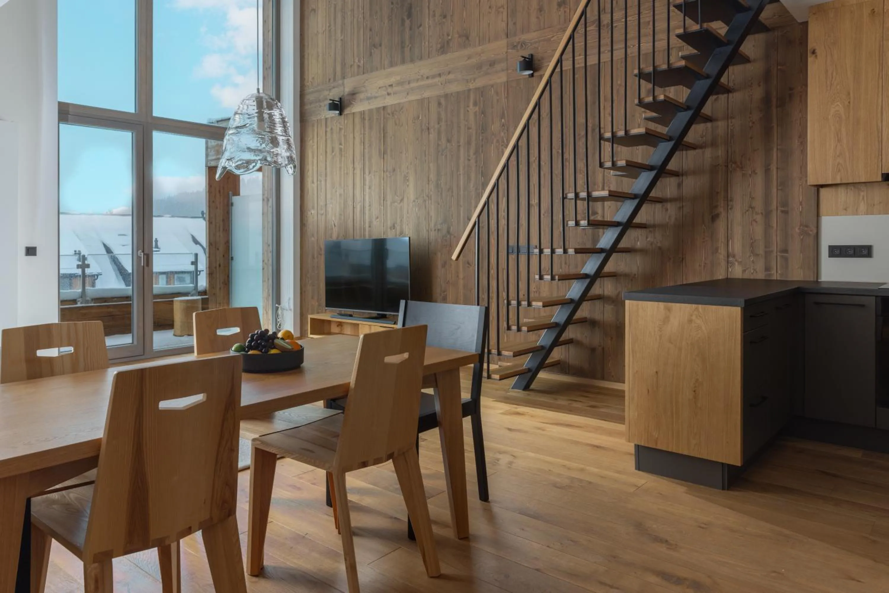 TV and multimedia in Aldrov Resort