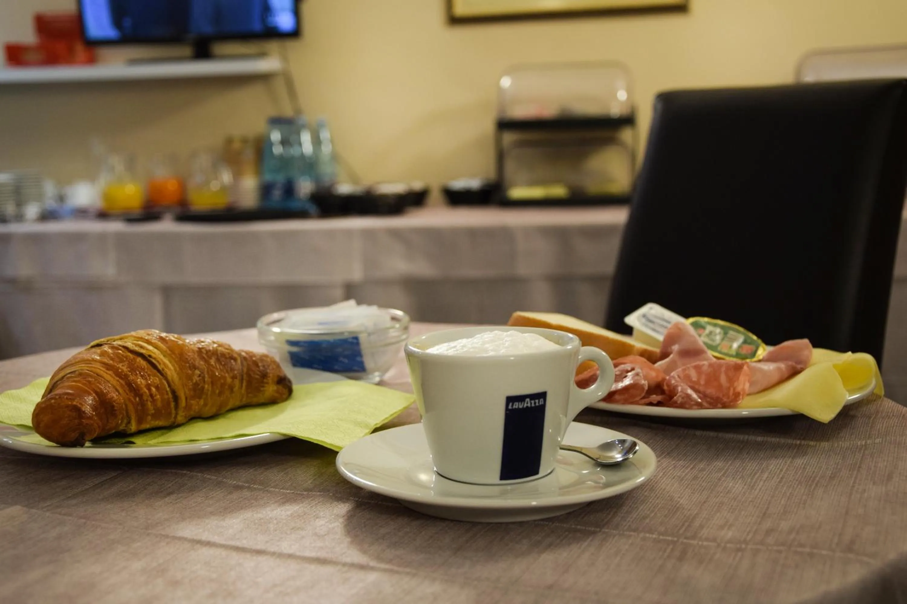 Breakfast in Hotel Valentino Du Parc