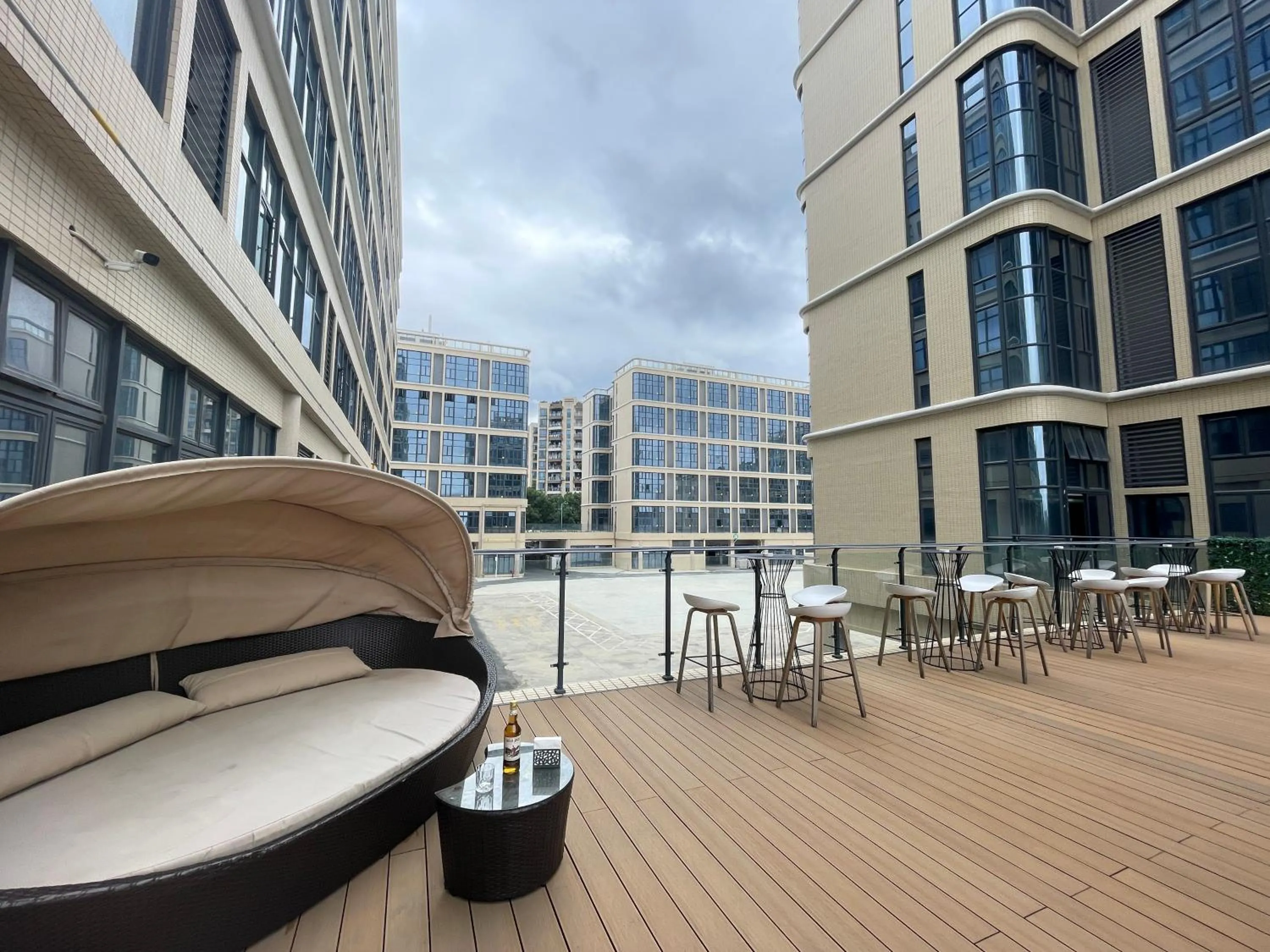 Property building in GINCO Hotel Guangzhou Baiyun Airport-24 Hour Airport Pick-up and Drop-off Service