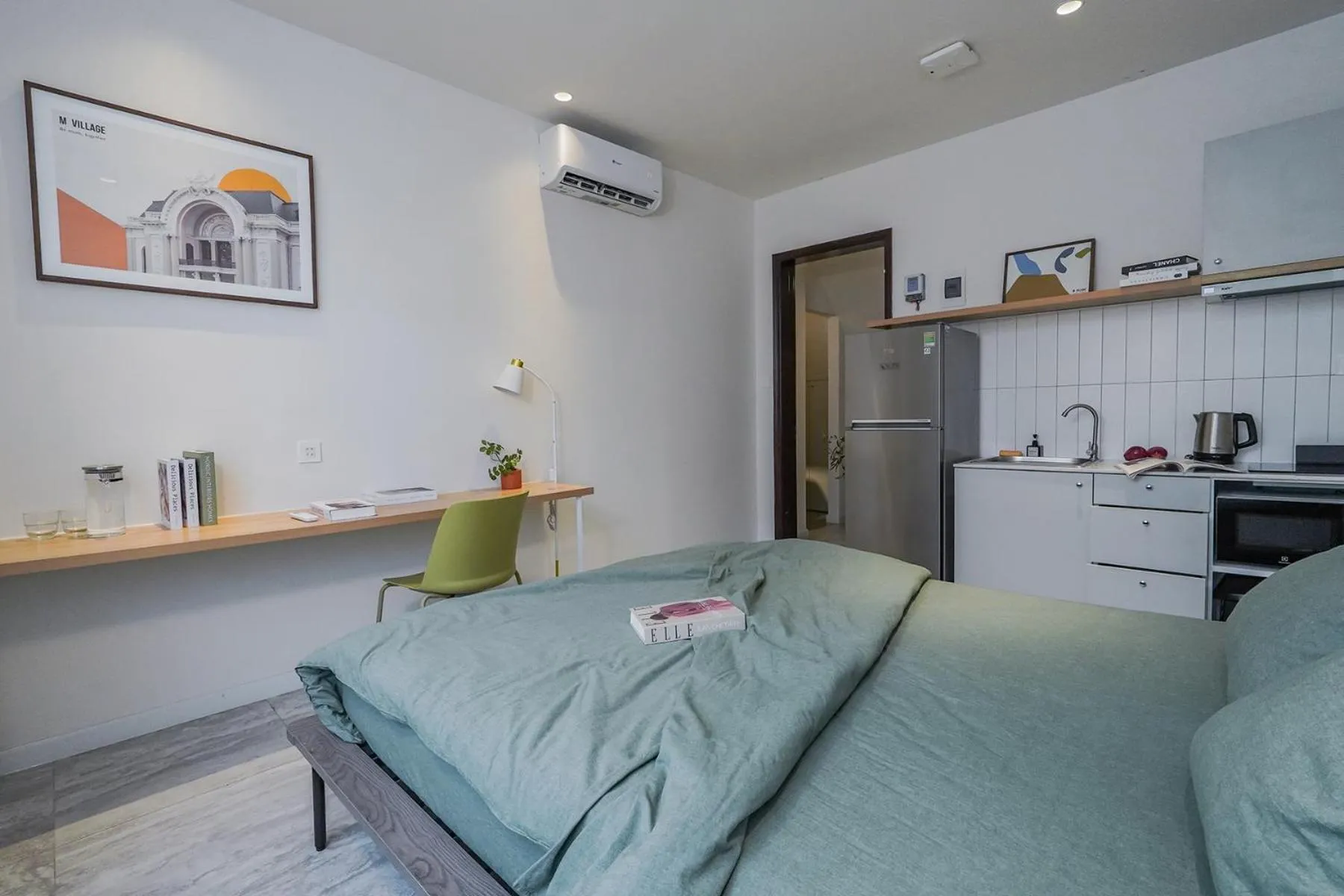 Bed in M Village Living Cửu Long