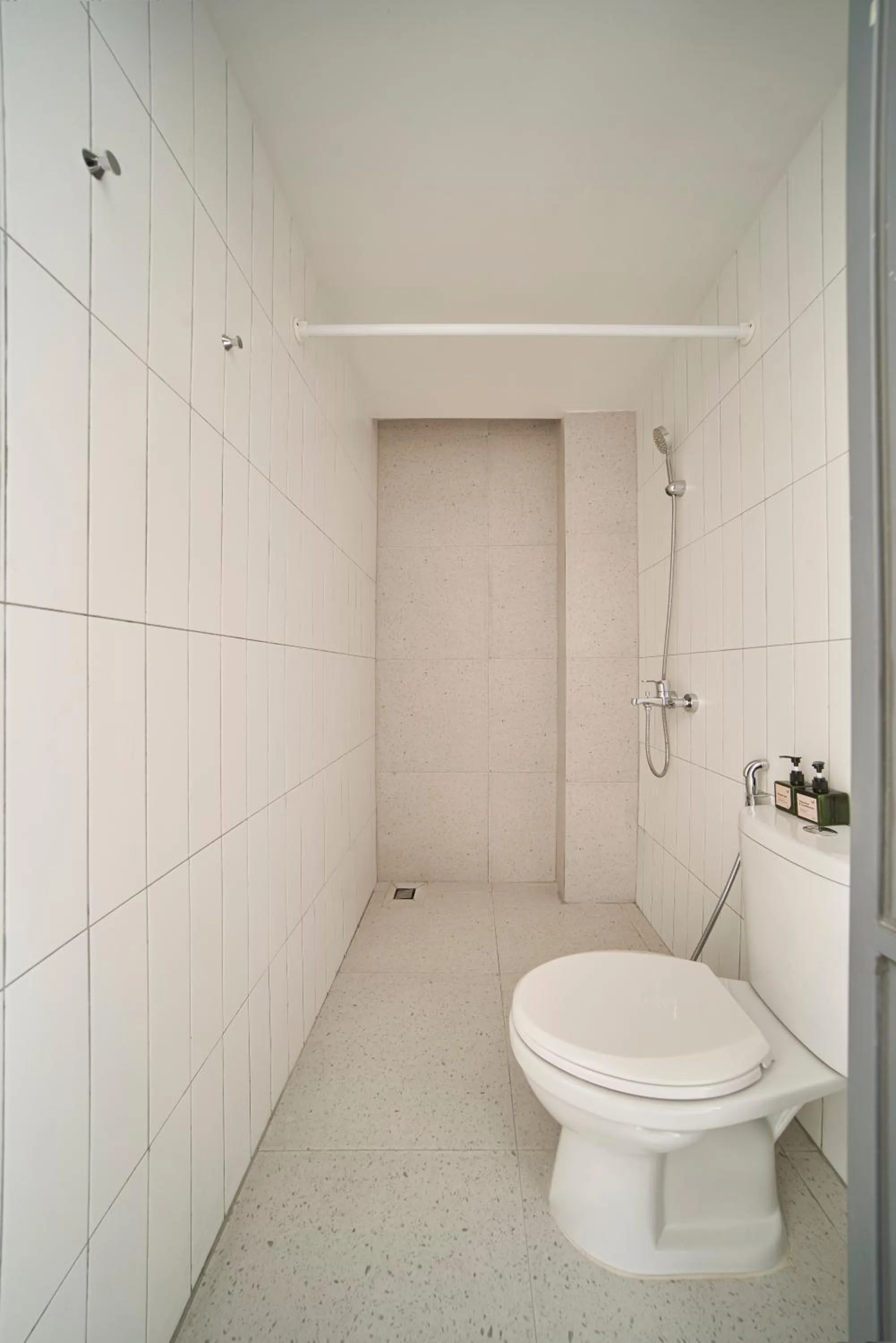 Shower in M Village Living Cửu Long