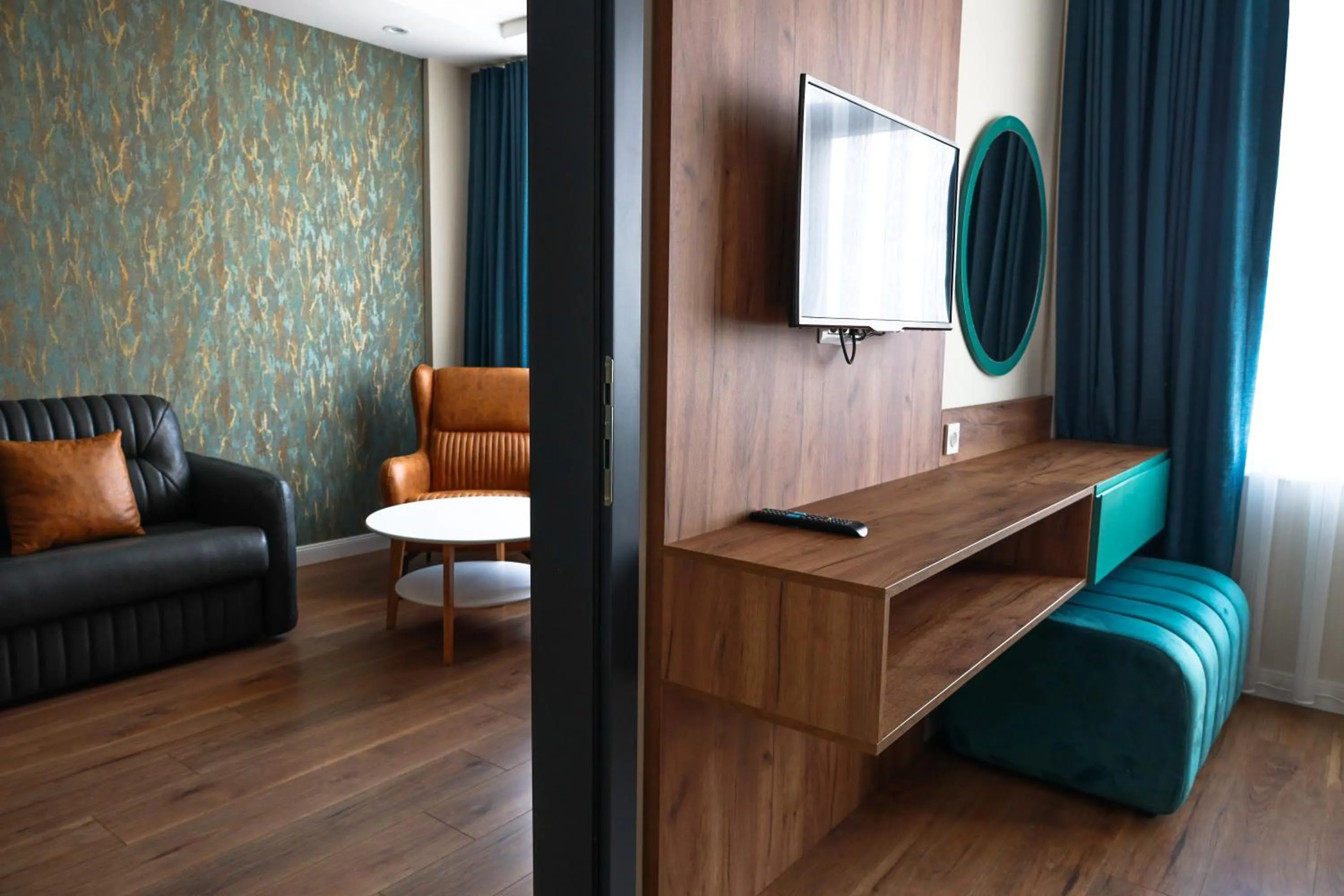 Nafron Hotel