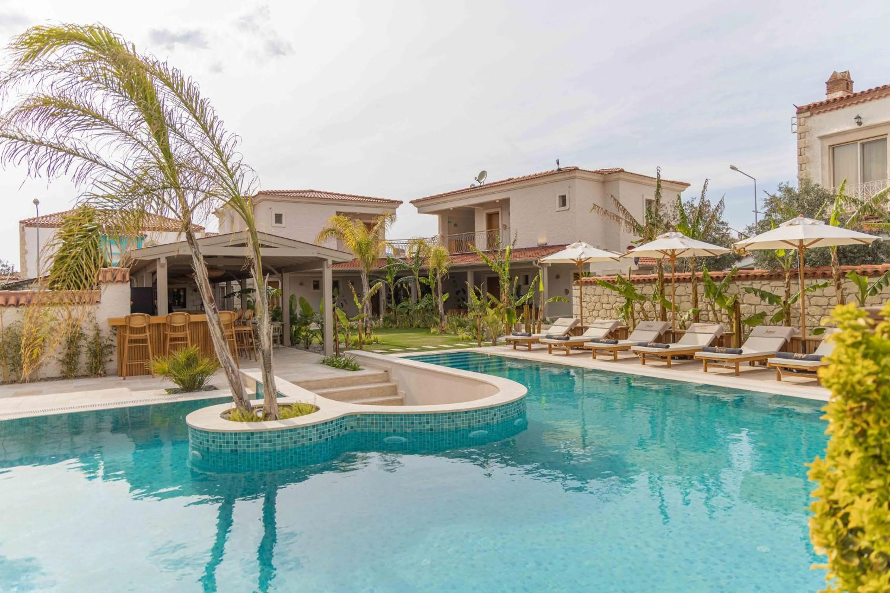 Property building in June Alaçatı Adult Only