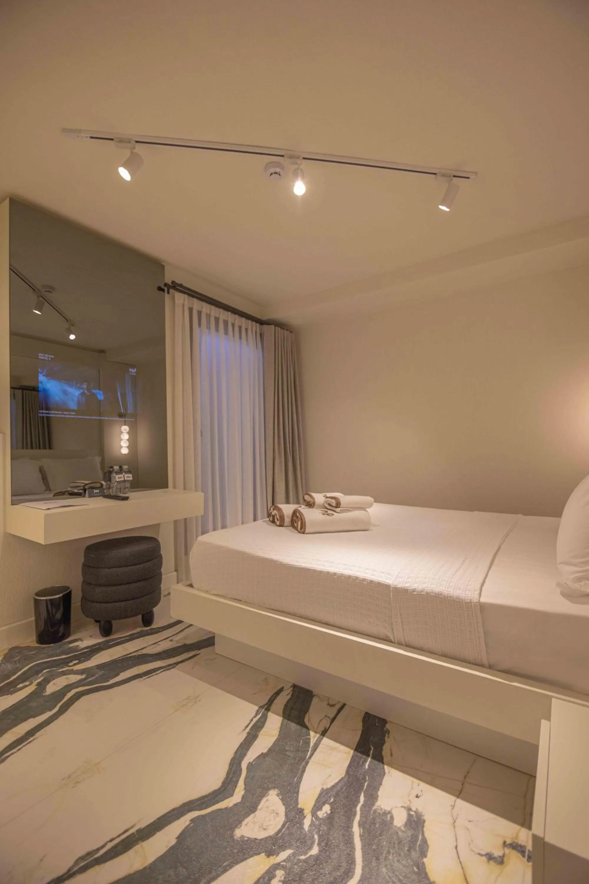 Bed in June Alaçatı Adult Only