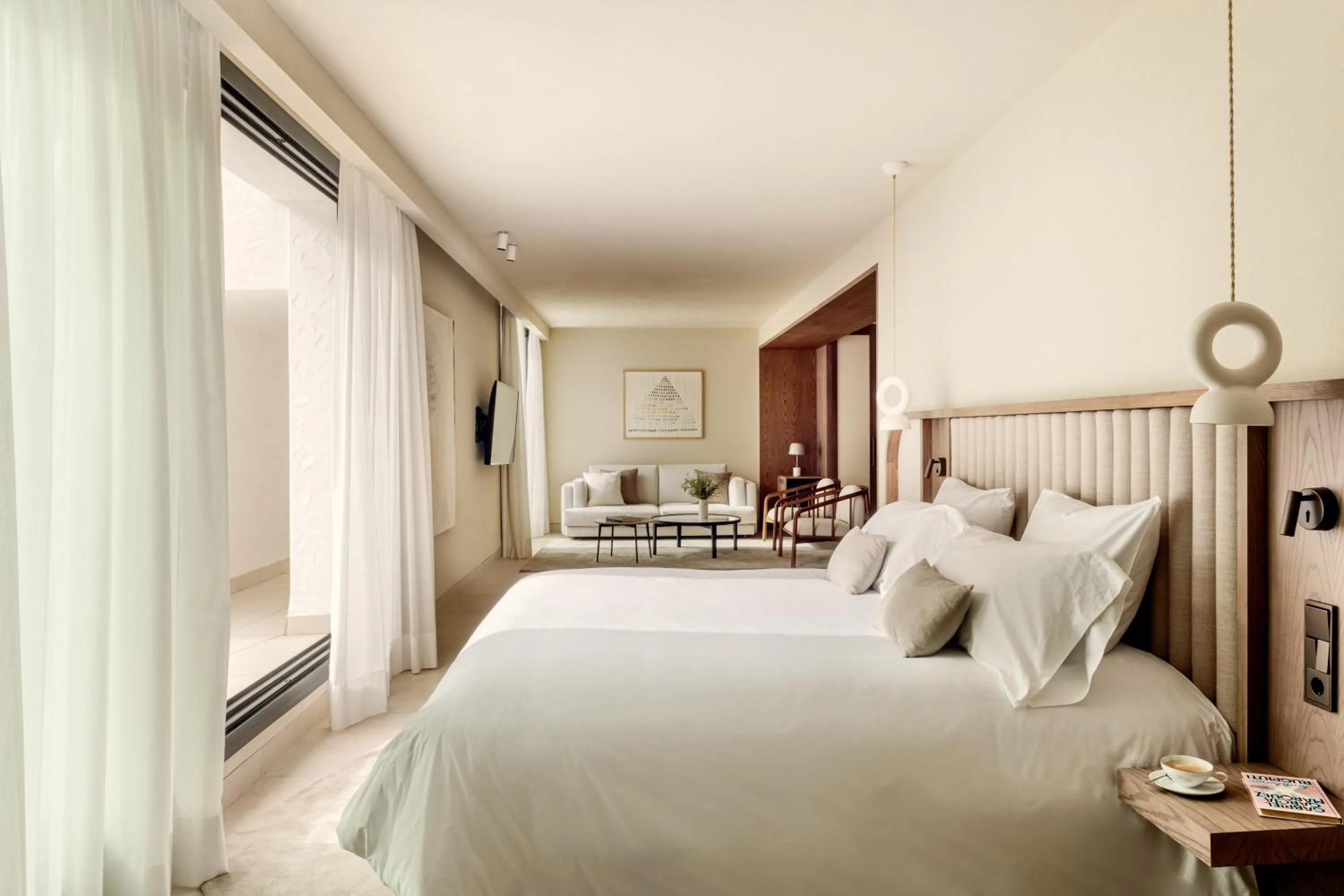 Bed in Anfitrión Villas & Suites