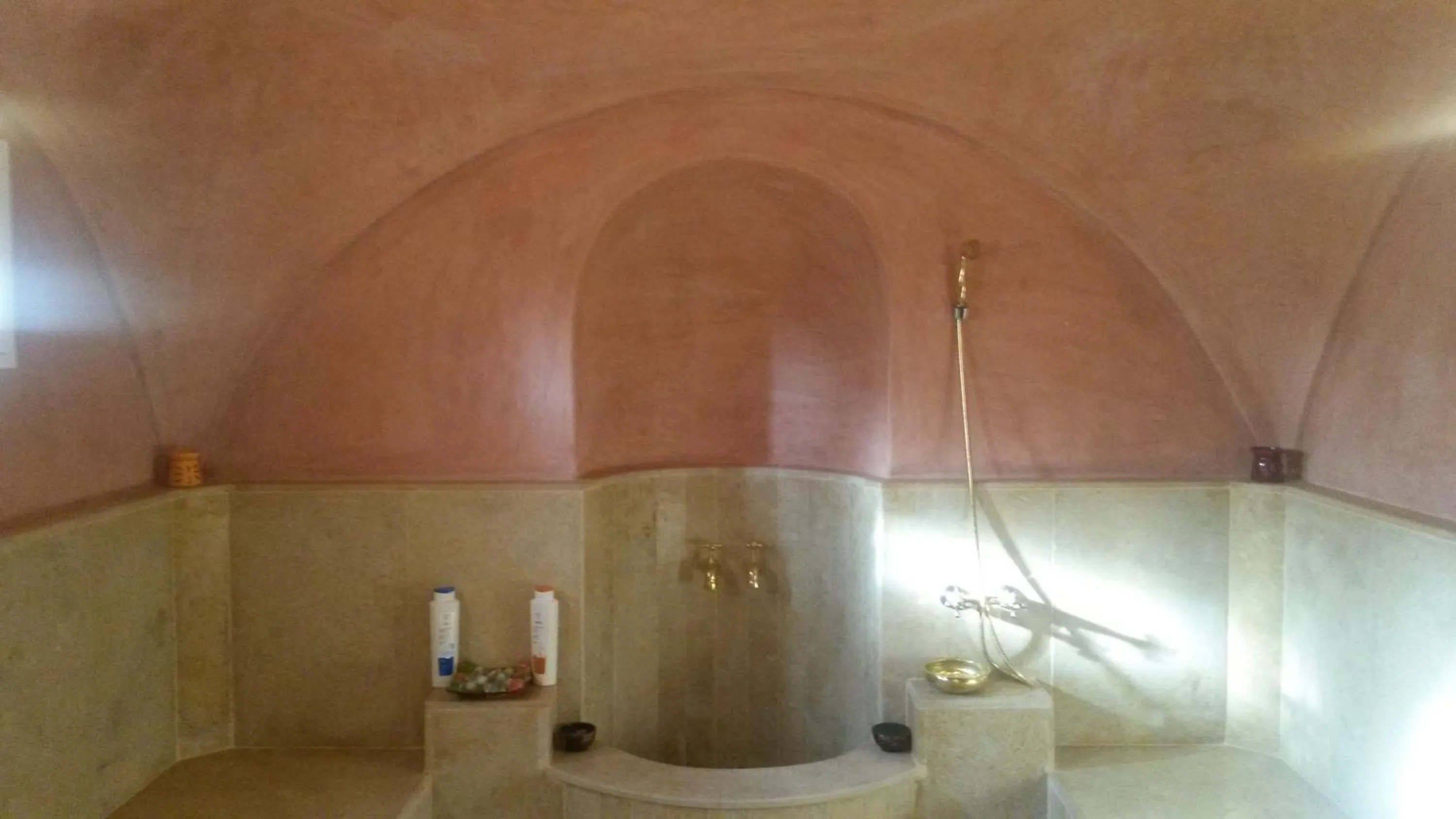 Hot Spring Bath in Kasbah Sirocco