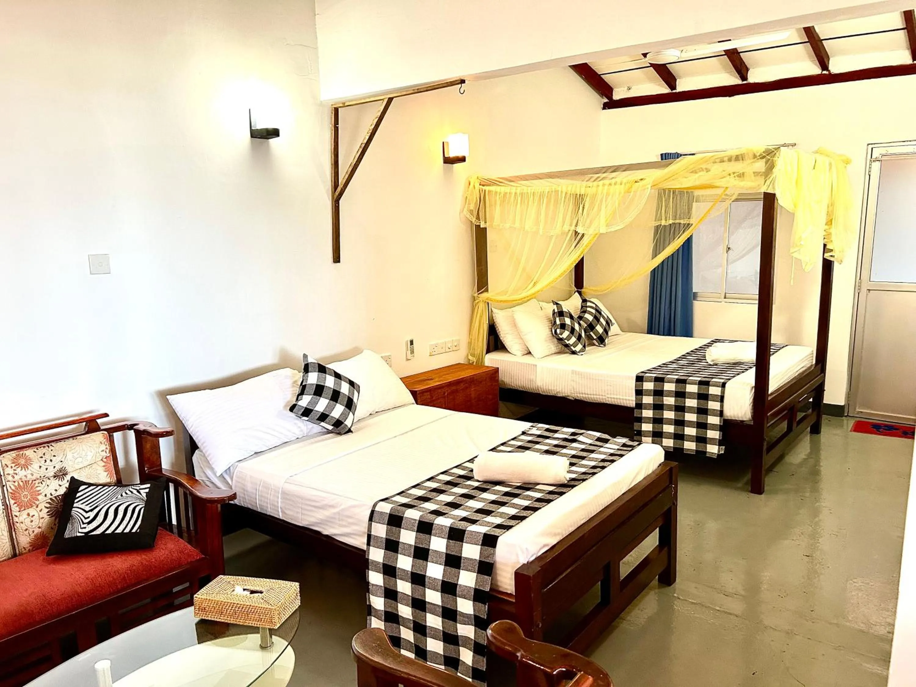 Bedroom in Kenno's Korner