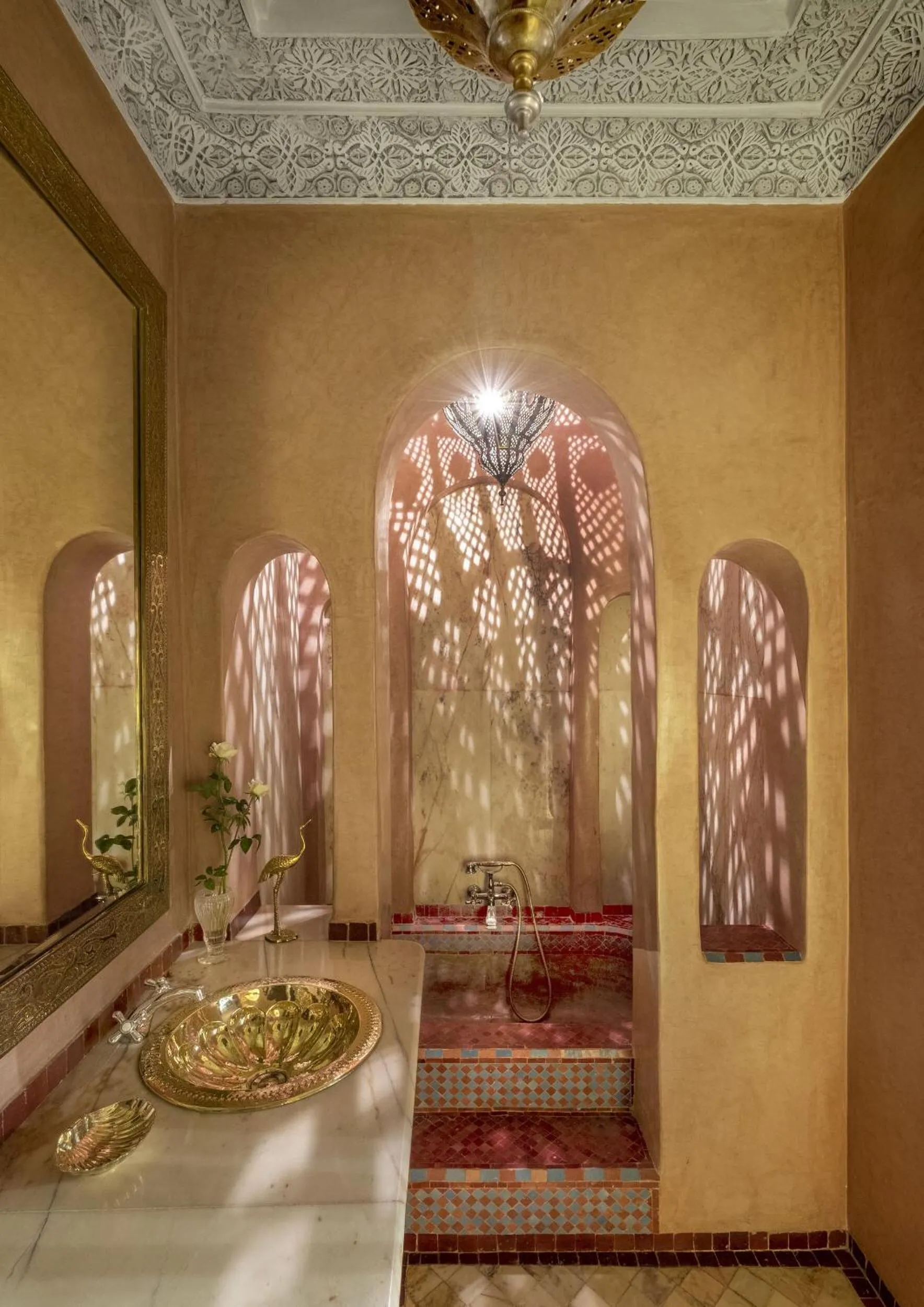 Bathroom in La Sultana Marrakech