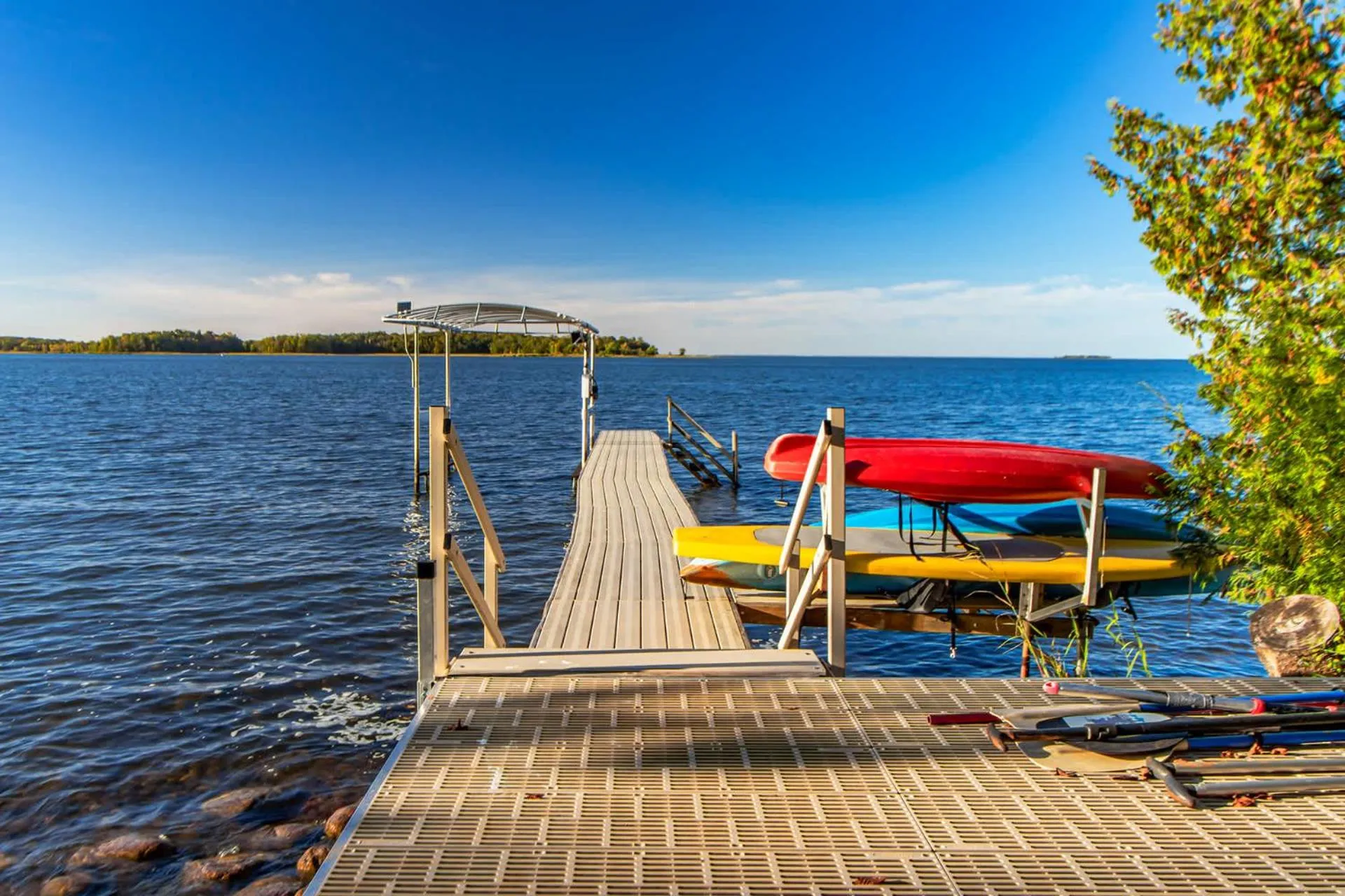 Spacious Leech Lake Home on 2 Private Acres, 200' of lake shore 15 Minutes to Walker with boat lift, dock, swimming, fire pit