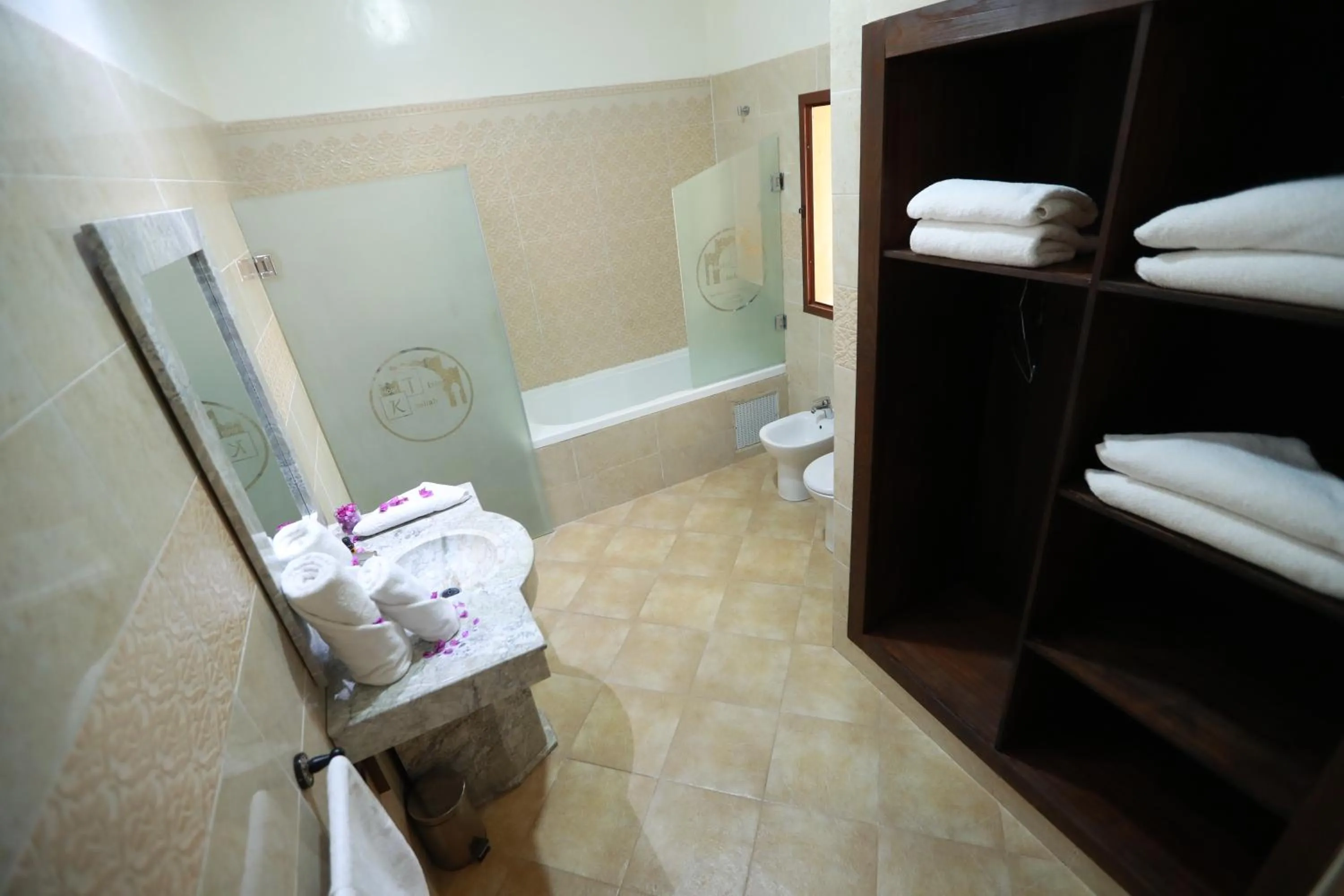 Bathroom in Kasbah Tizimi