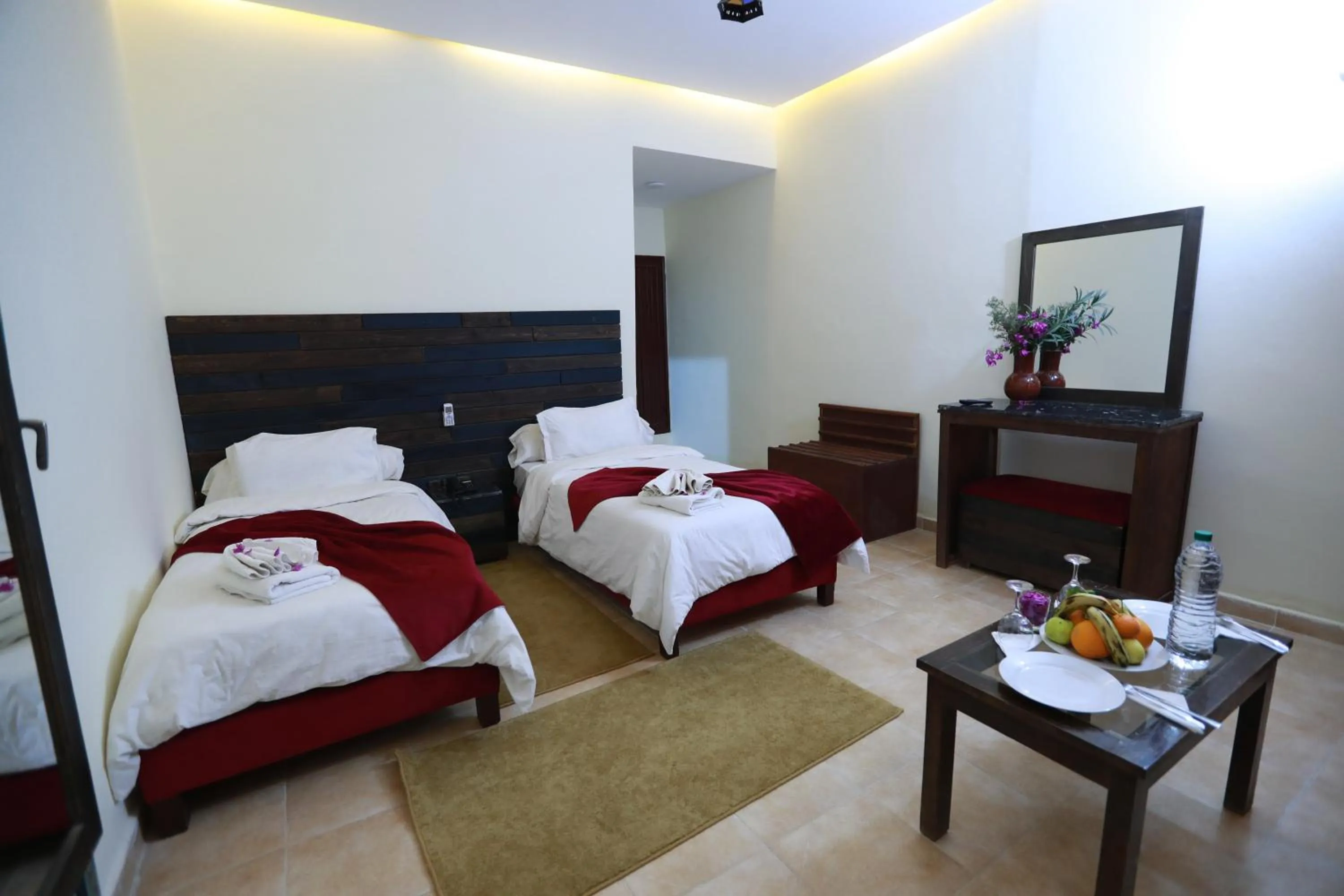 Photo of the whole room, Bed in Kasbah Tizimi