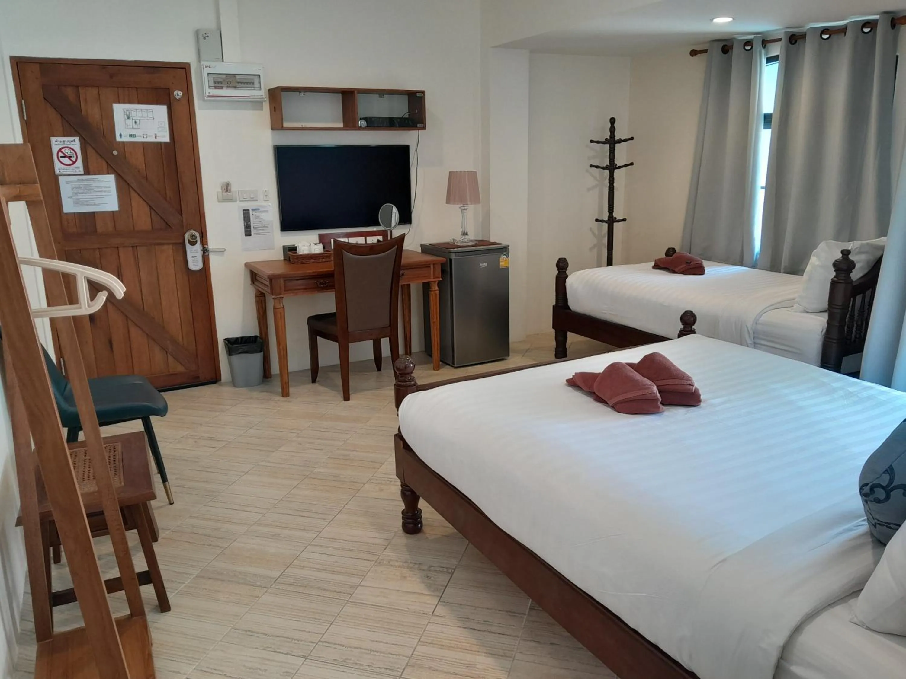 Bedroom, Bed in Valentier Cafe and Hotel