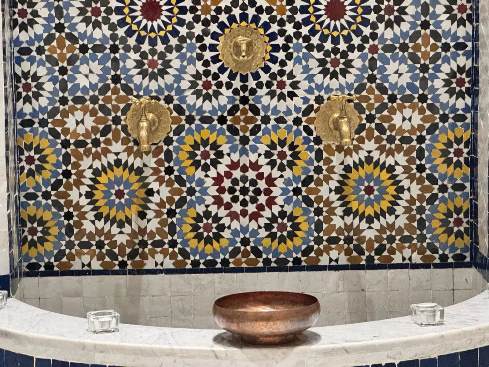 Steam room in Riad Dar Laura