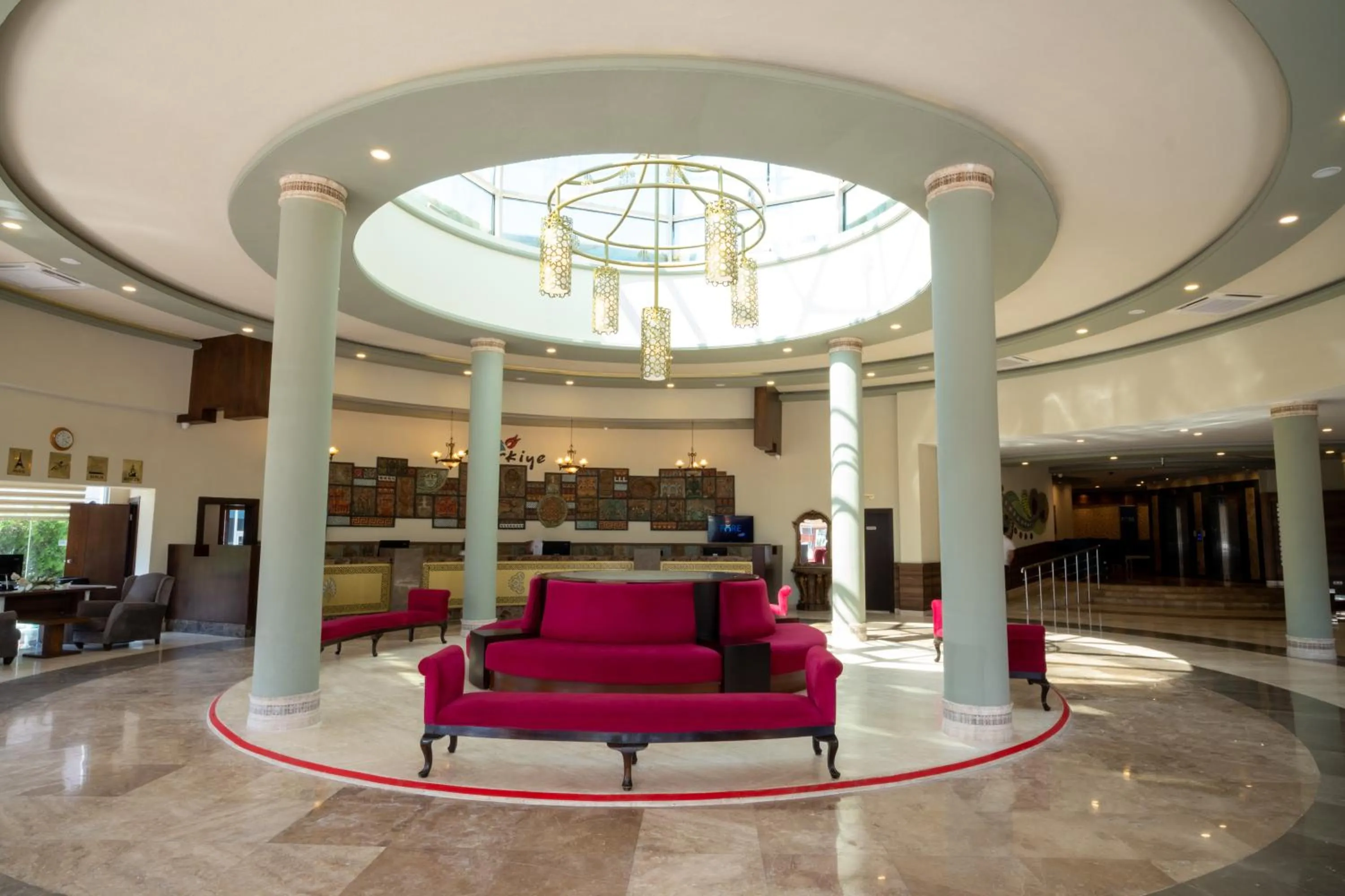 Lobby or reception in FORE RESORT & SPA