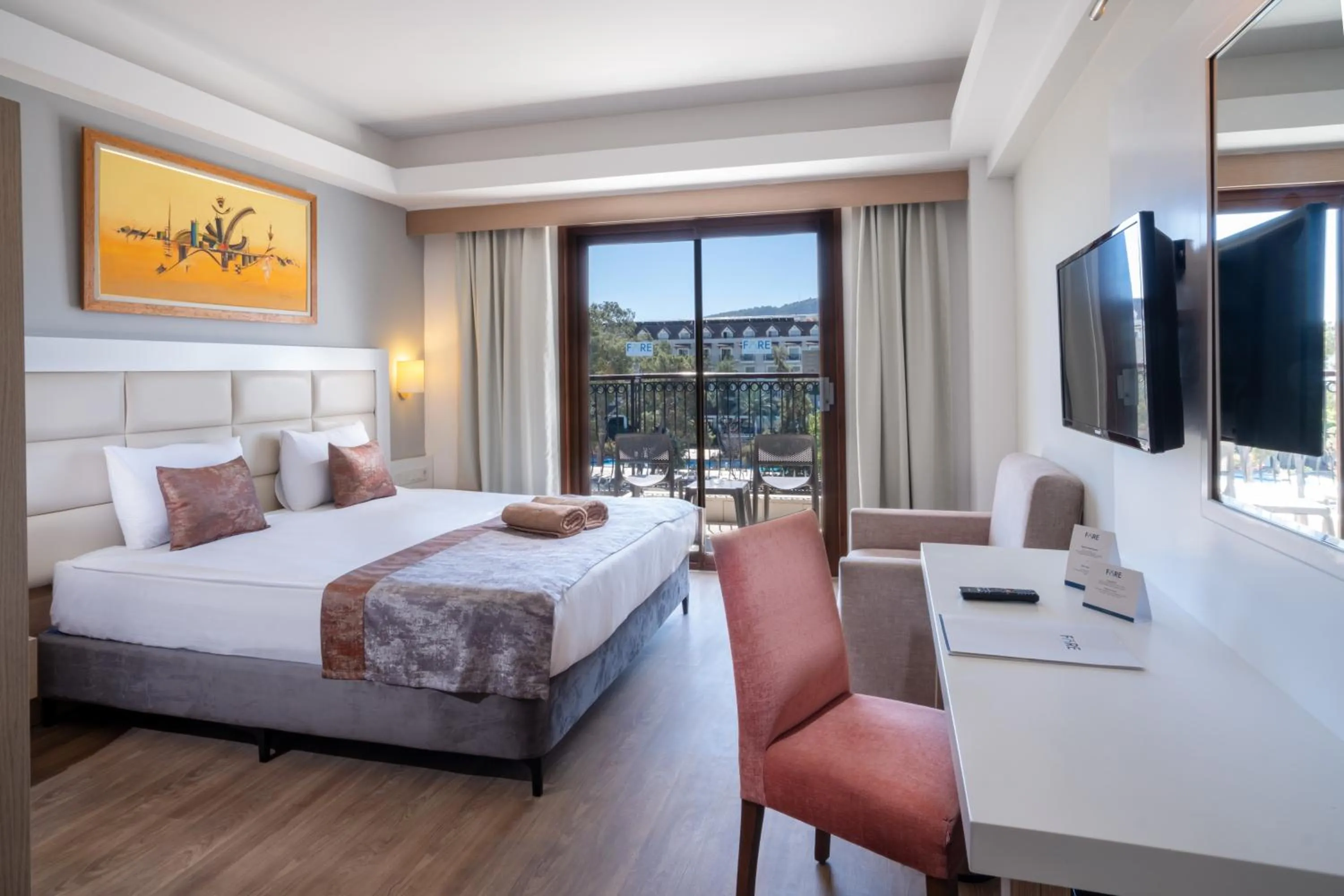 Photo of the whole room, Bed in FORE RESORT & SPA