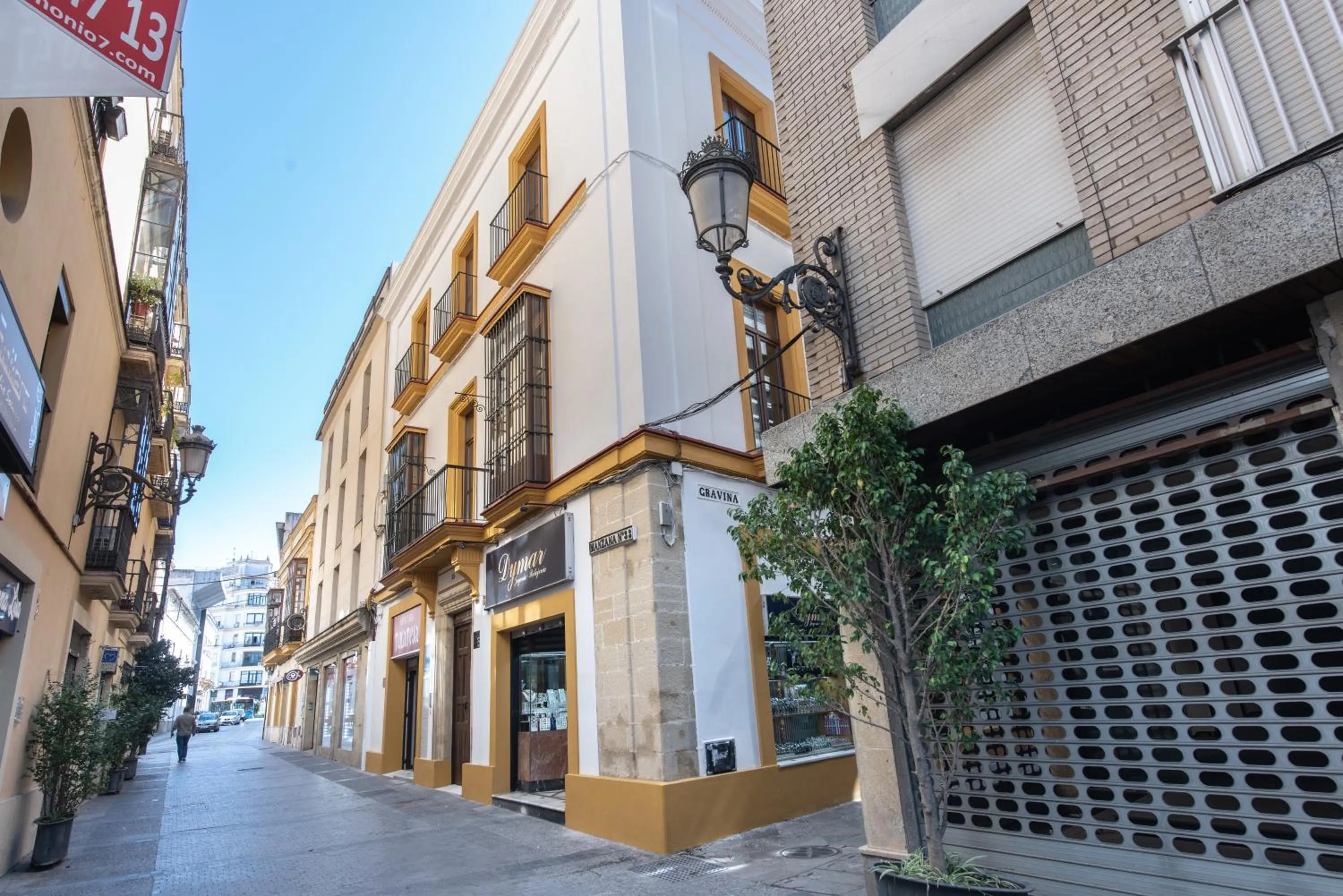 Property building in Apartamentos Santa María 15