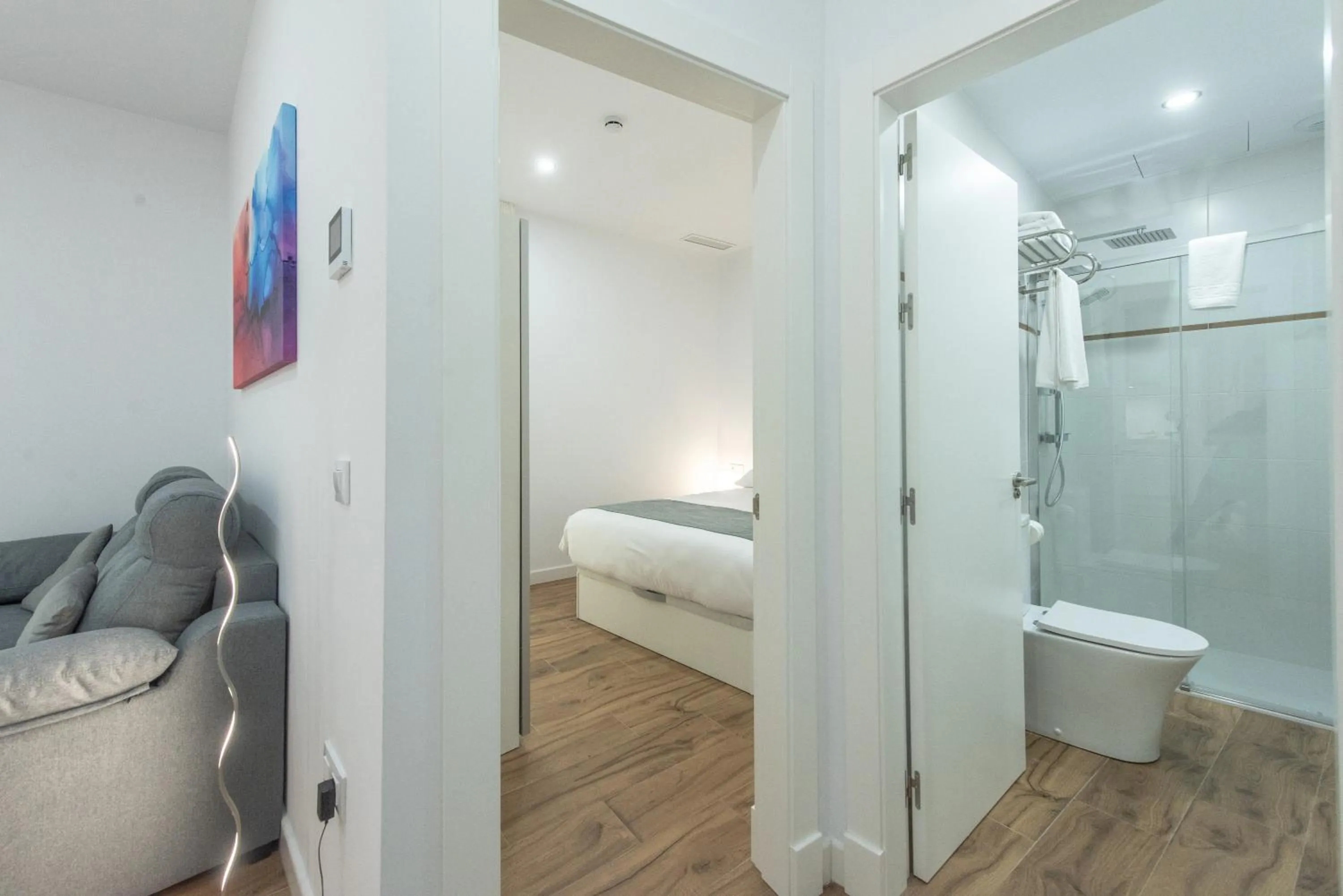 Bathroom in Apartamentos Santa María 15