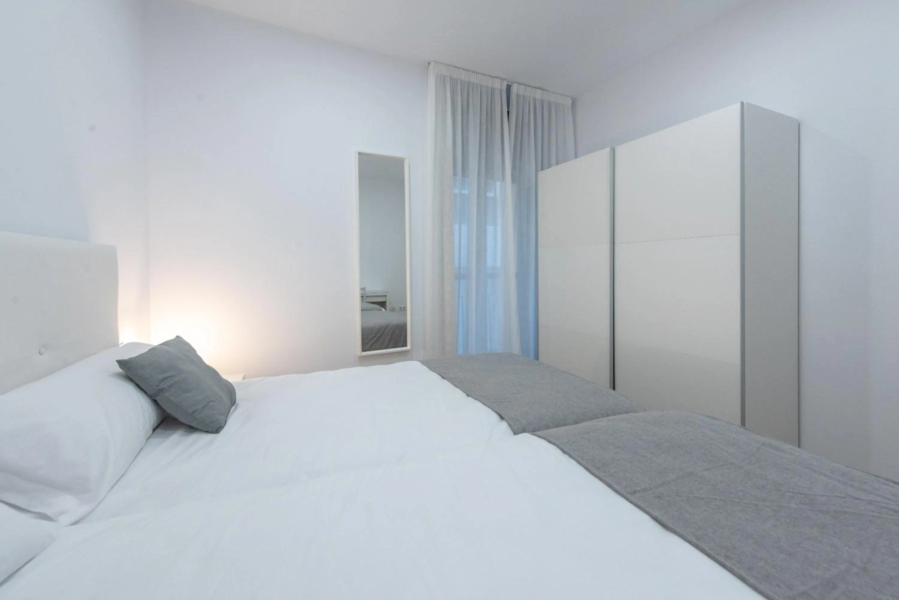 Bedroom, Bed in Apartamentos Santa María 15