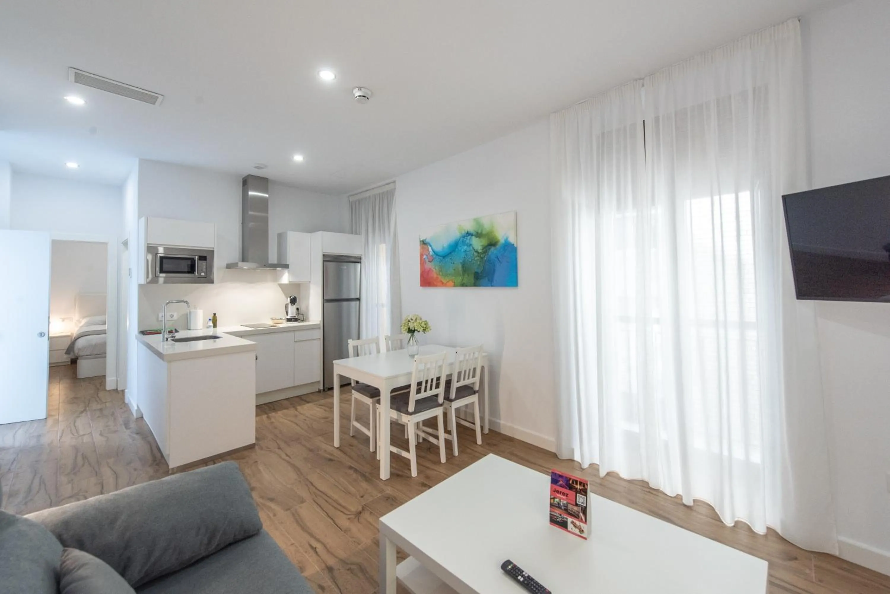 Dining area in Apartamentos Santa María 15