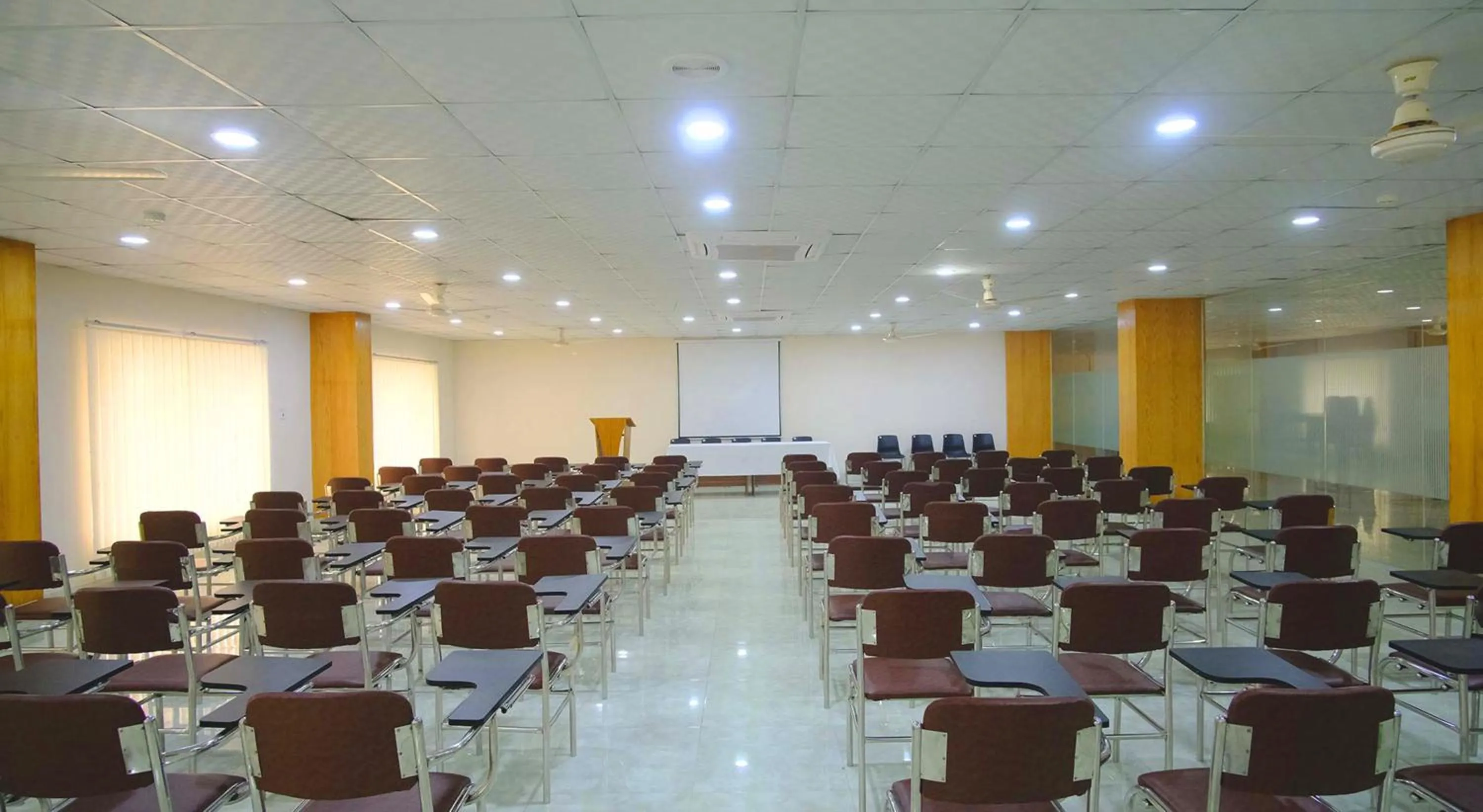 Business facilities in CCULB Resort & Convention Hall