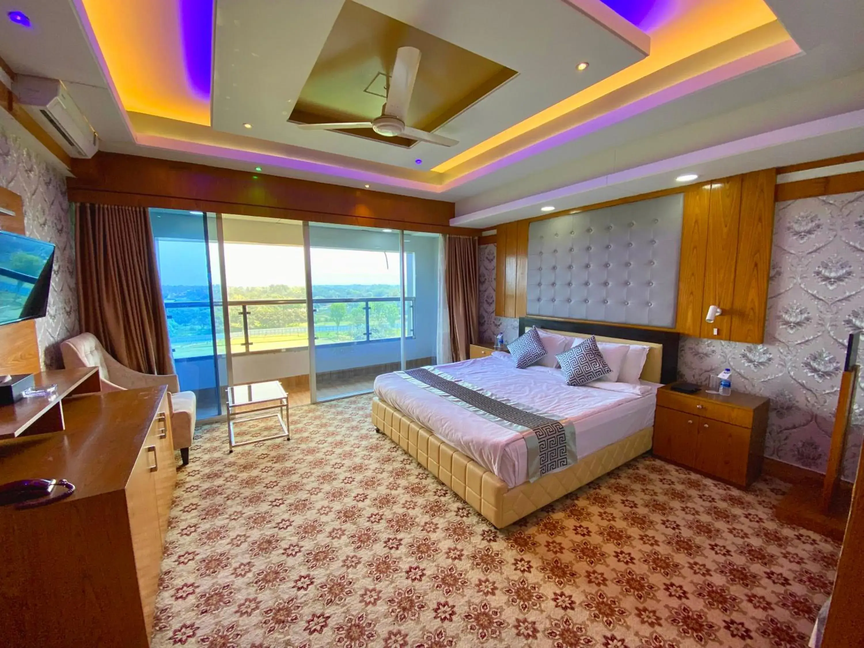 King Room in CCULB Resort & Convention Hall King Room in CCULB Resort & Convention Hall