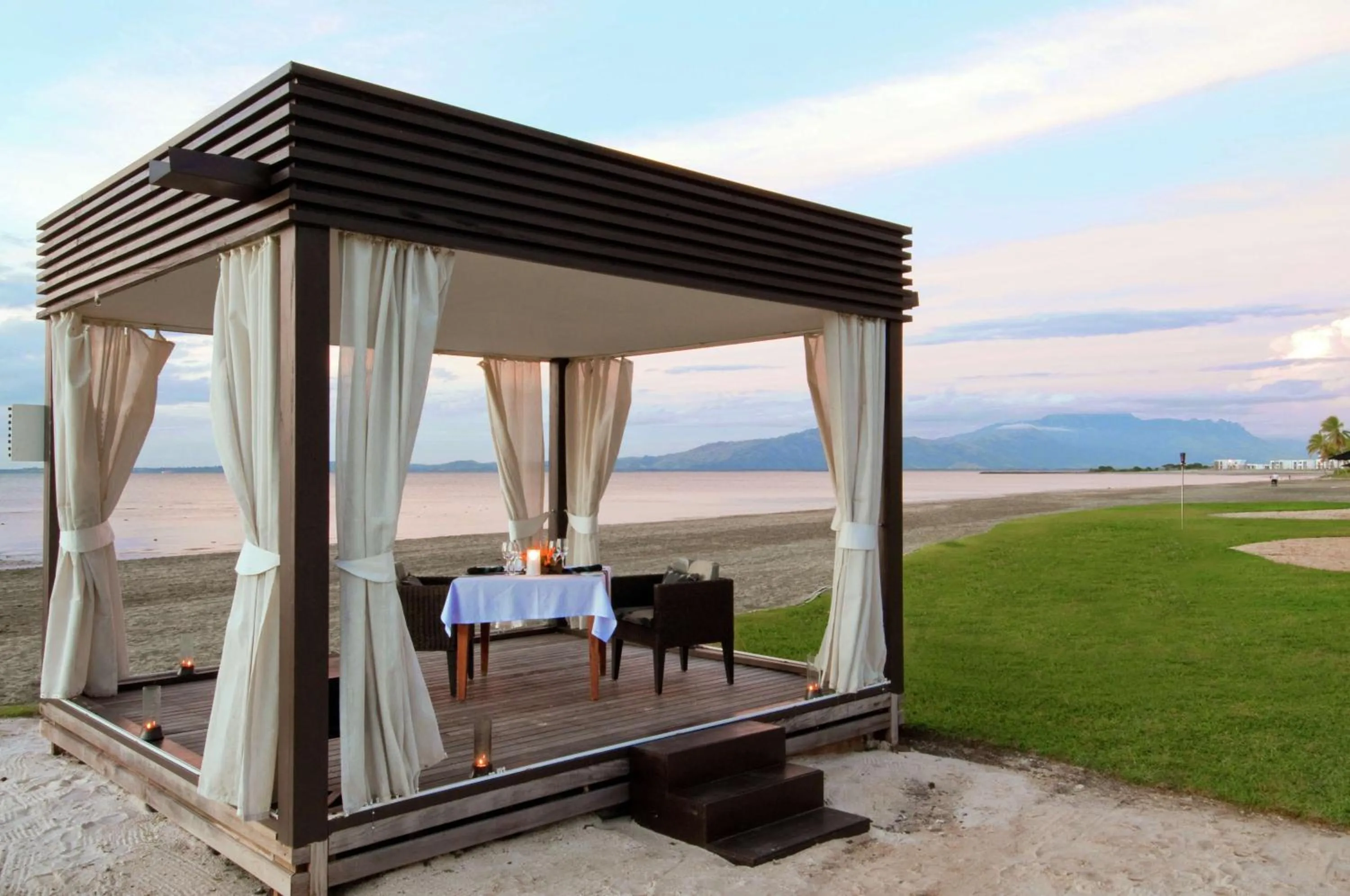 Restaurant/places to eat in Hilton Fiji Beach Resort and Spa