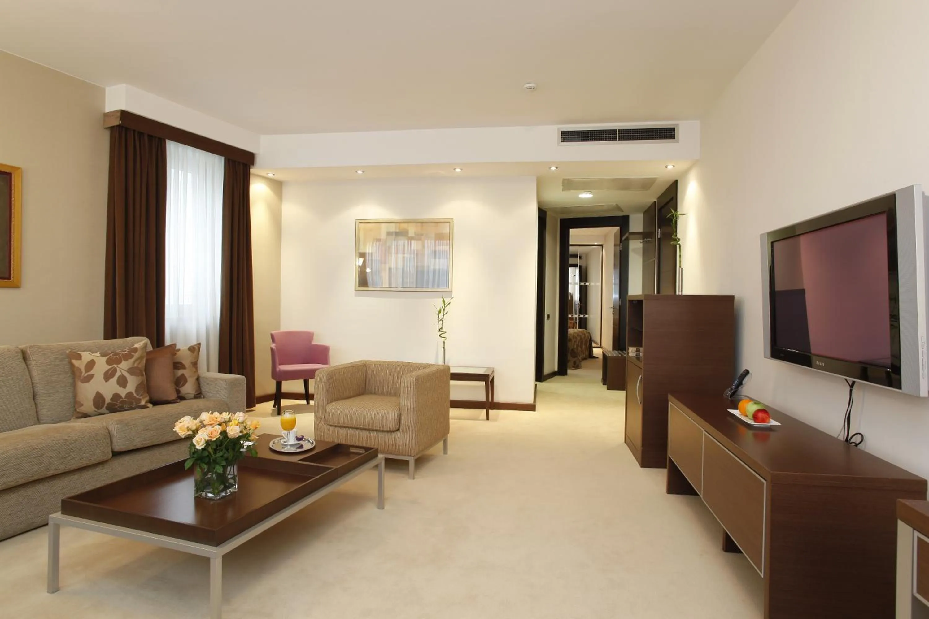 TV and multimedia in IN Hotel Beograd