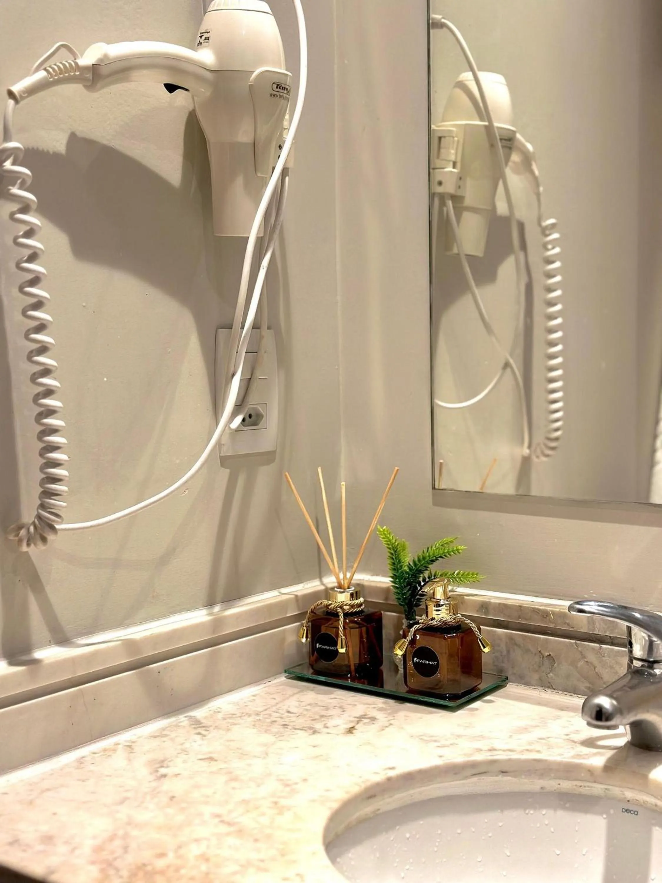 Toilet in Flat 246 - Avenida Ibirapuera, Moema/SP