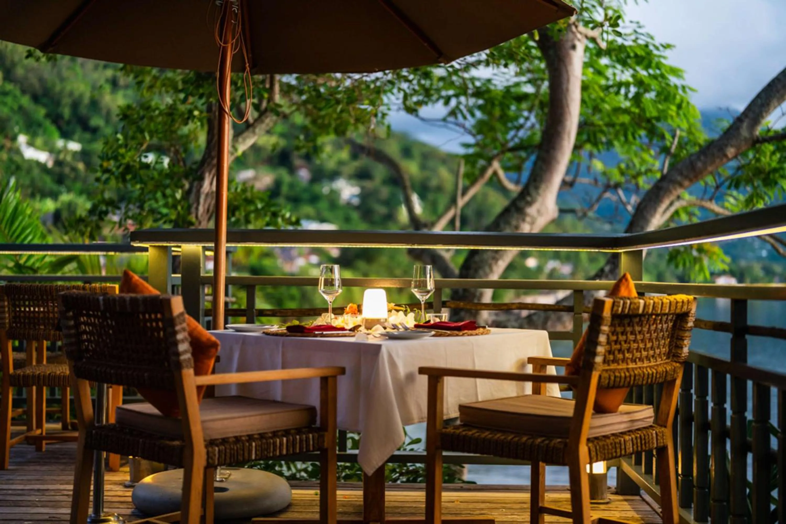 Restaurant/places to eat in Hilton Seychelles Northolme Resort & Spa