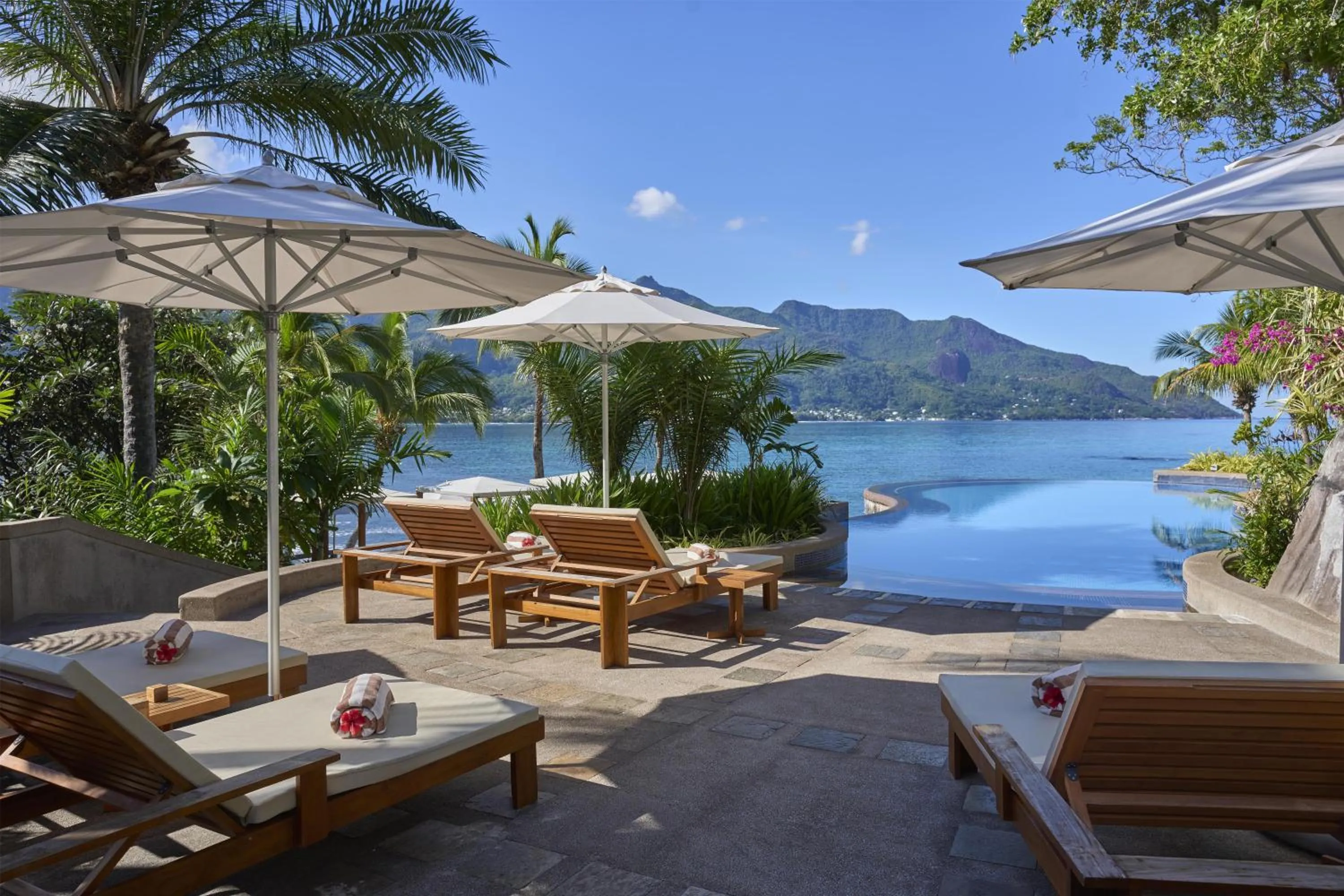 Pool view in Hilton Seychelles Northolme Resort & Spa