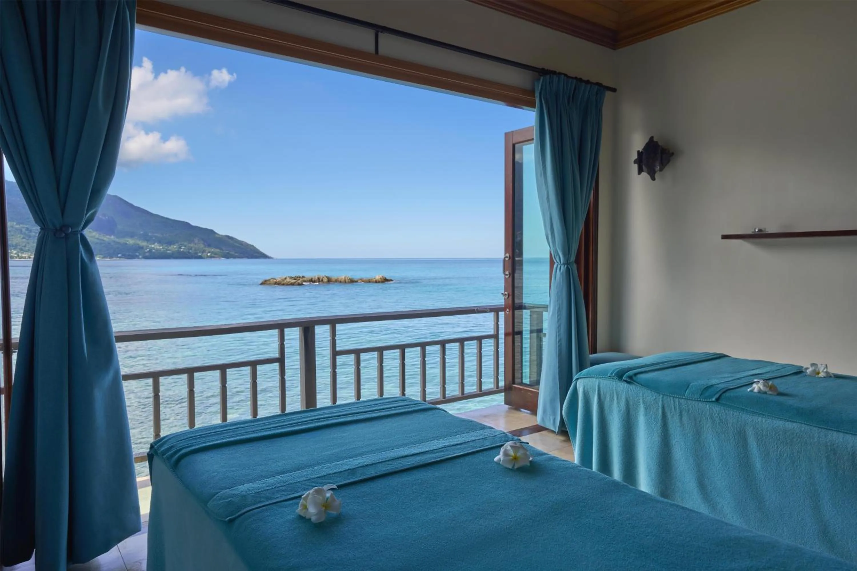 Sports, Bed in Hilton Seychelles Northolme Resort & Spa