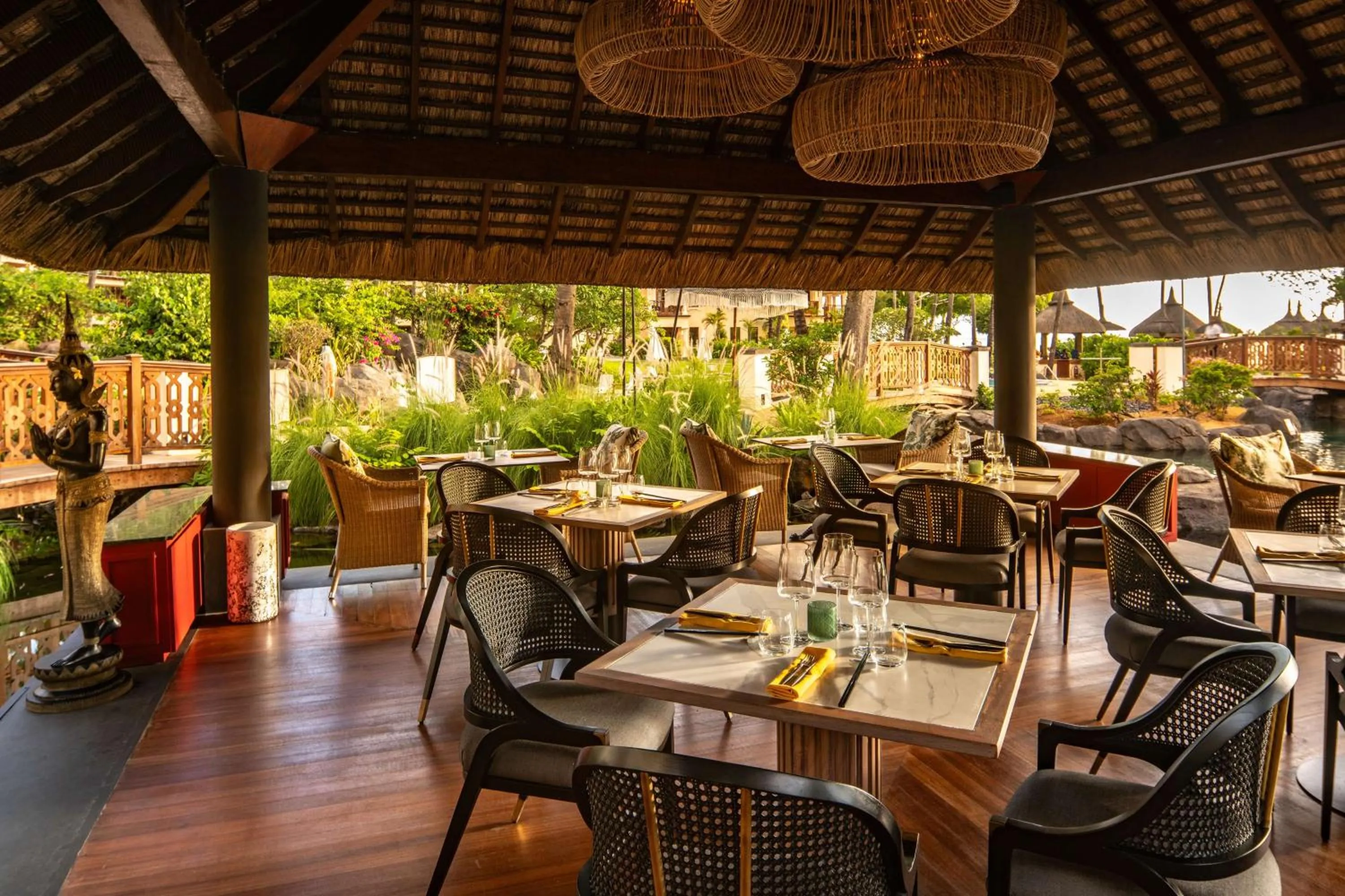 Restaurant/places to eat in Hilton Mauritius Resort & Spa
