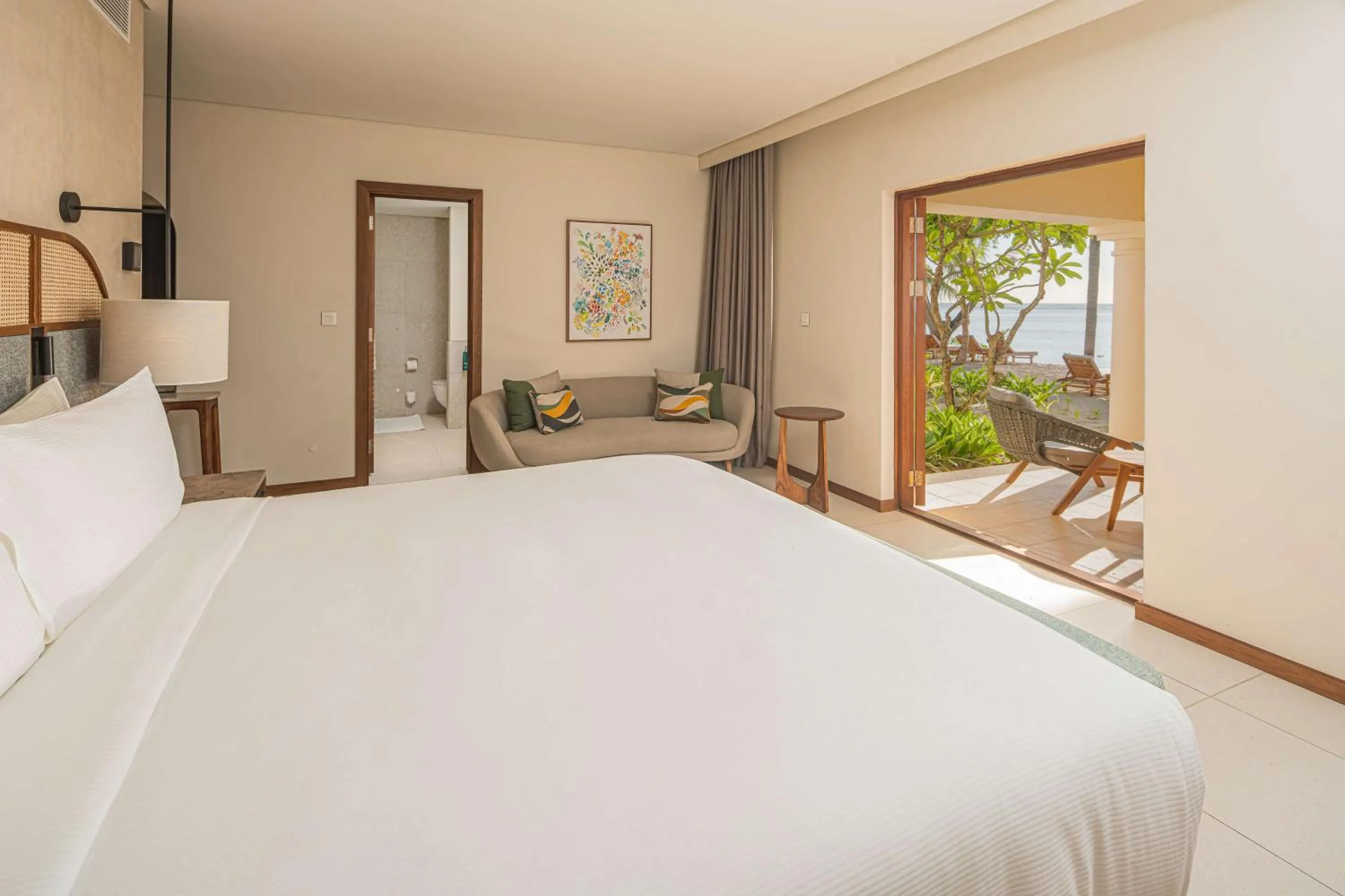 Bed in Hilton Mauritius Resort & Spa