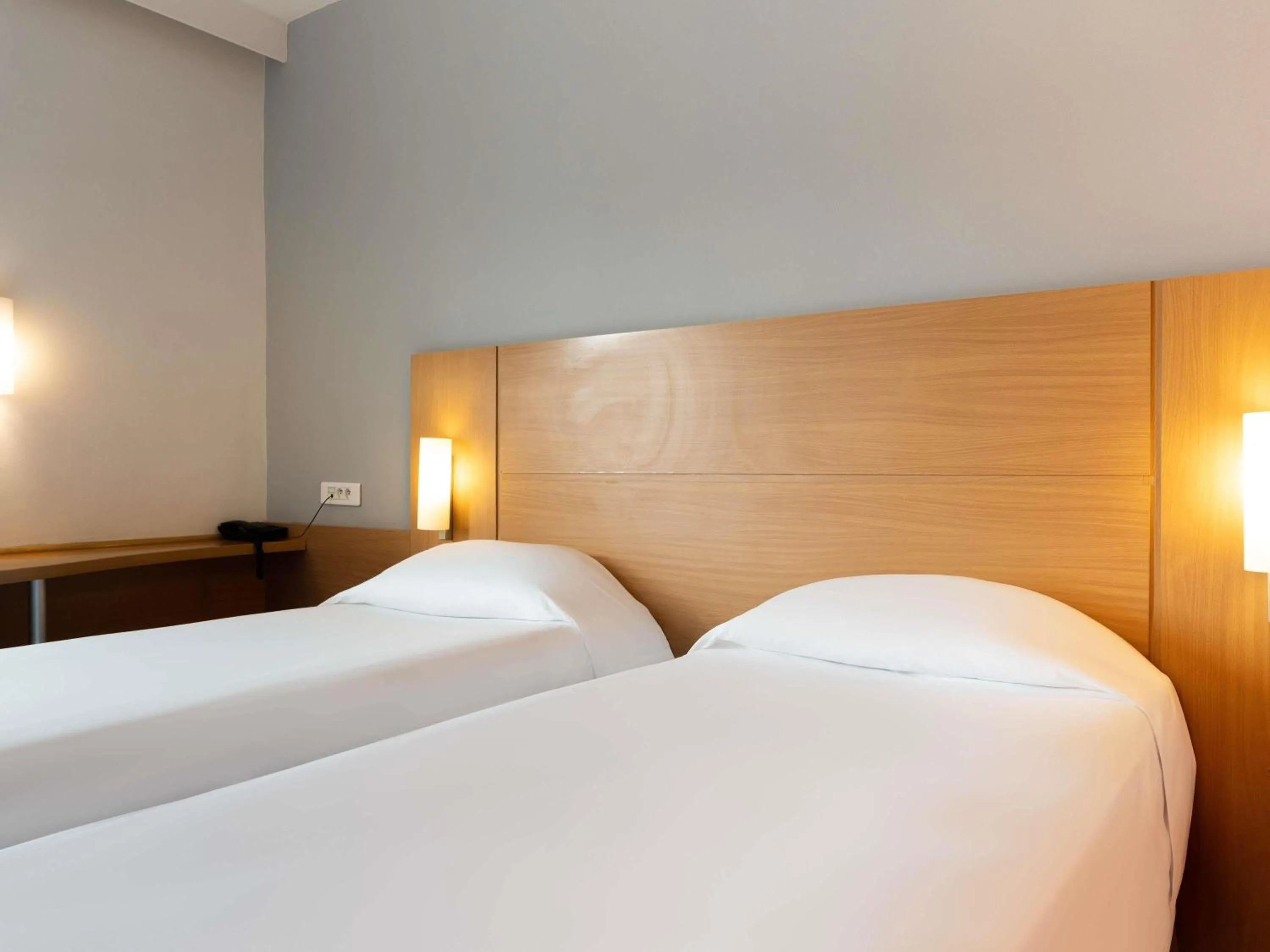 Bedroom, Bed in Ibis Fes